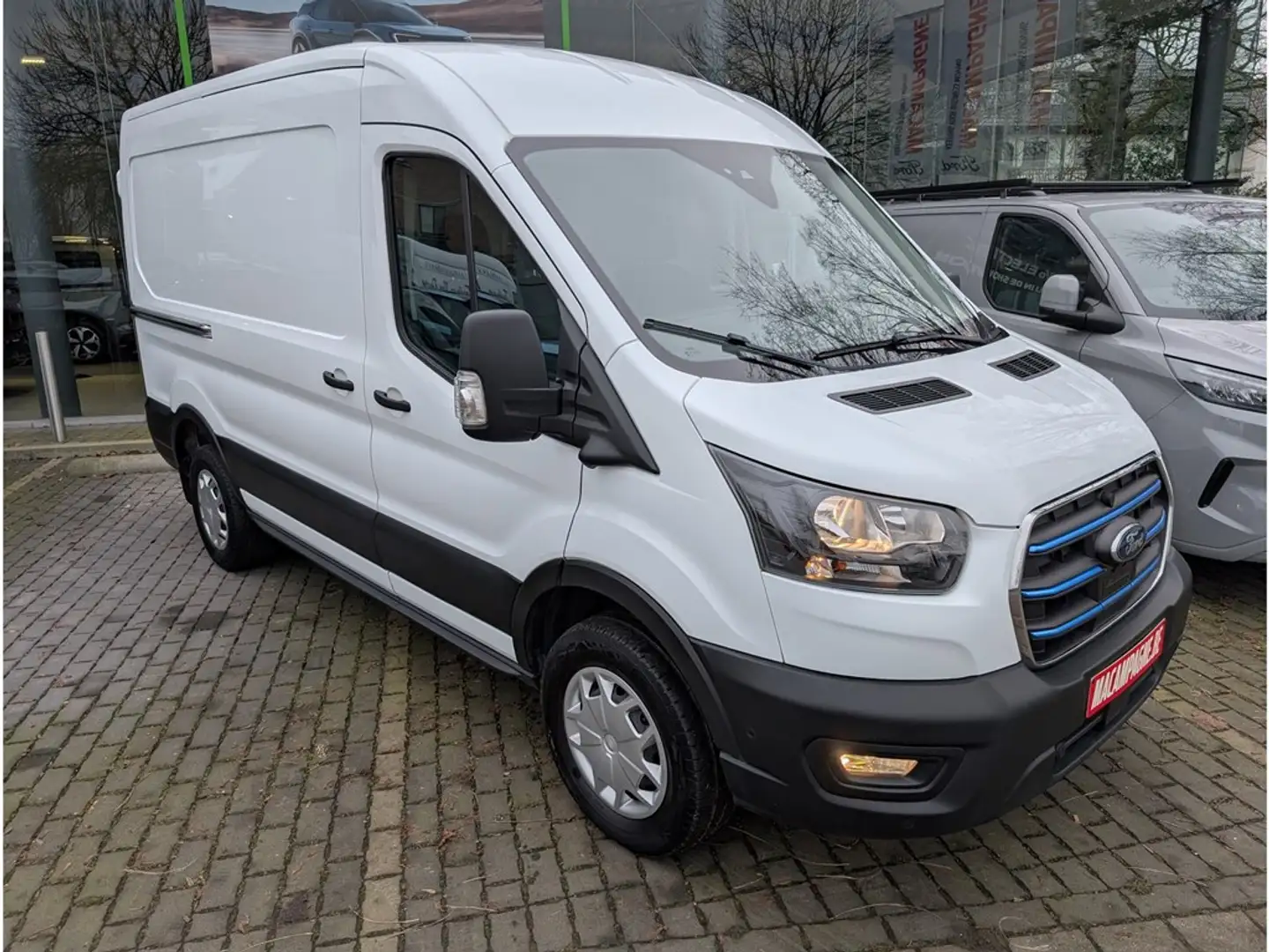 Ford E-Transit 2T 350M L2 Trend Electric 135kW Blanco - 1