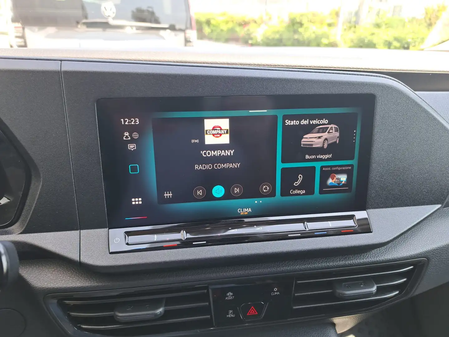 Volkswagen Caddy cargo 2.0 tdi 122cv 4motion business Argento - 2