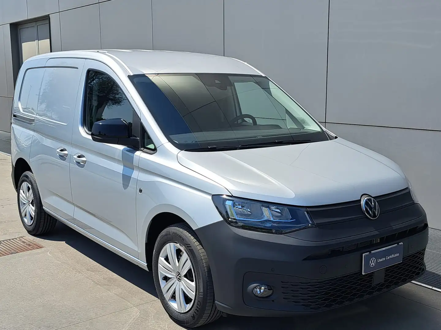 Volkswagen Caddy cargo 2.0 tdi 122cv 4motion business Argento - 1