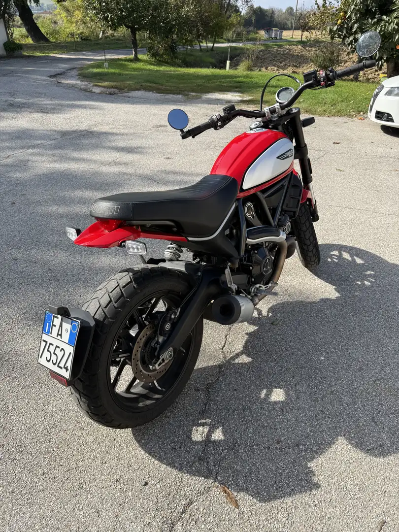 Ducati Scrambler Icon 800 Roşu - 2