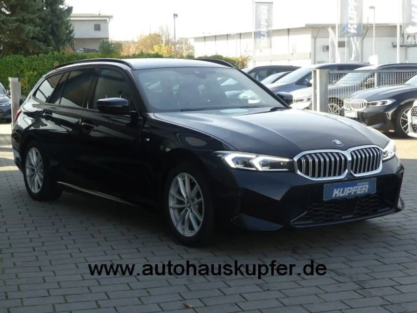 BMW 320 d Tour M Sportp. ACC°Ad.LED+Kl°AHK°HUP+HIFI° Noir - 2