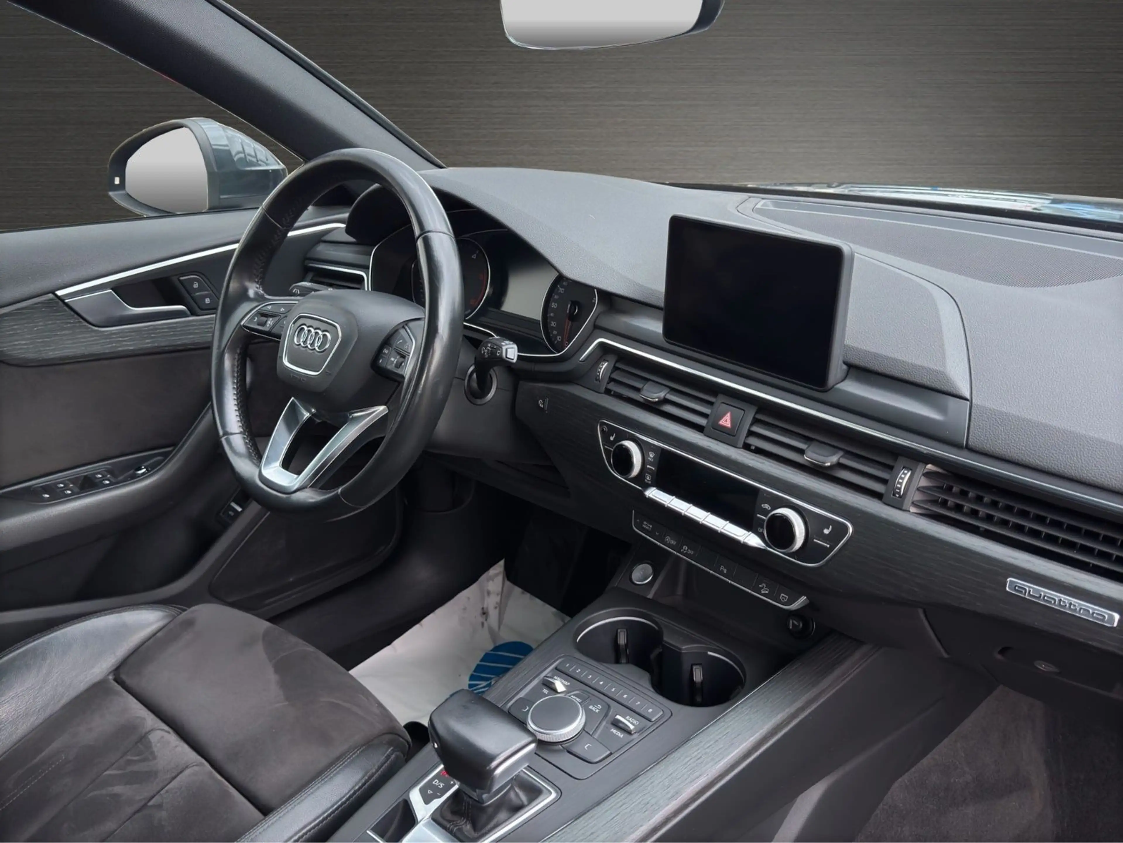 Audi A4 allroad A4 3.0 TDI Allroad Automatik Pano. Kamera Leder — photo 15