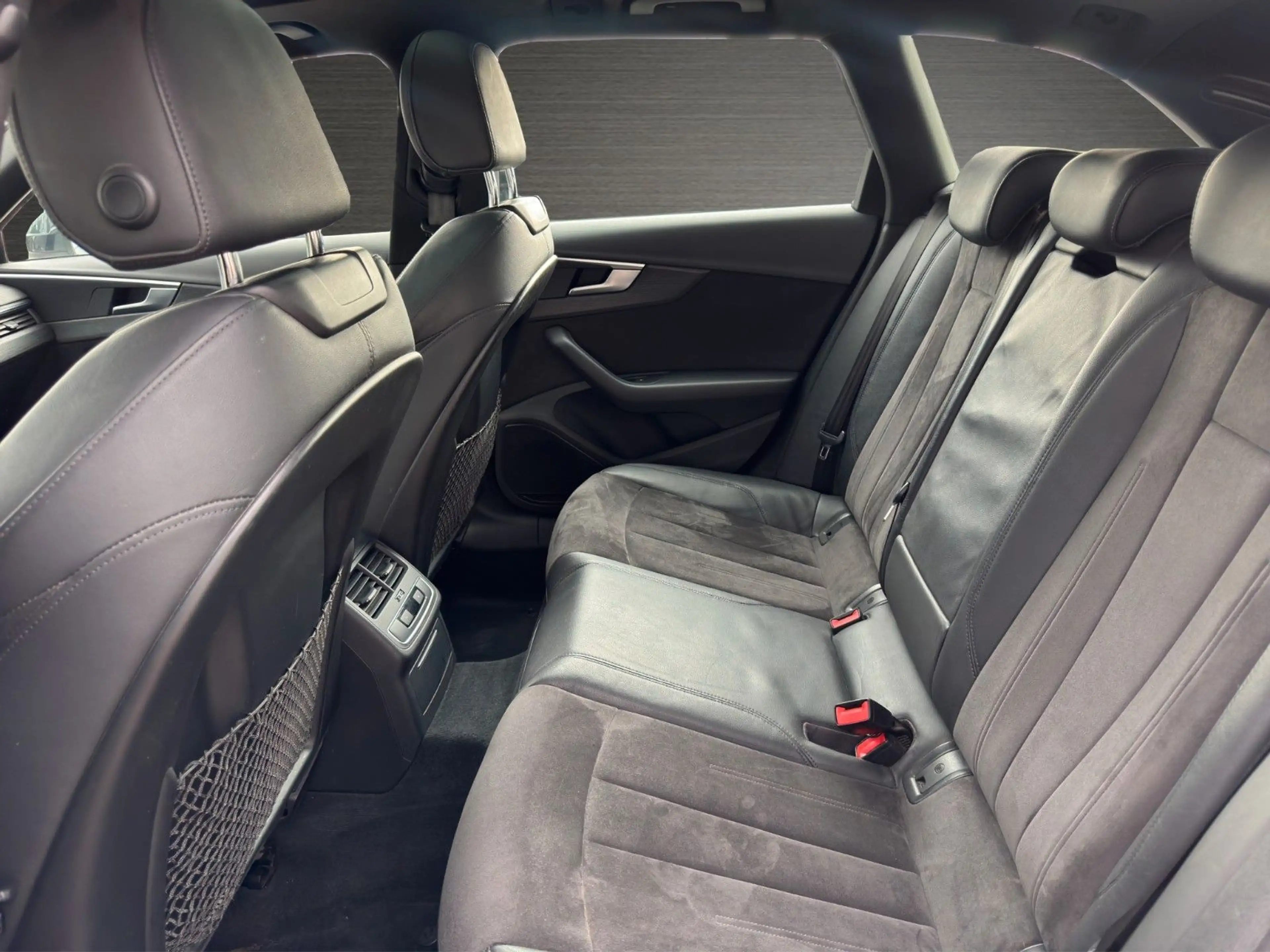 Audi A4 allroad A4 3.0 TDI Allroad Automatik Pano. Kamera Leder — photo 12