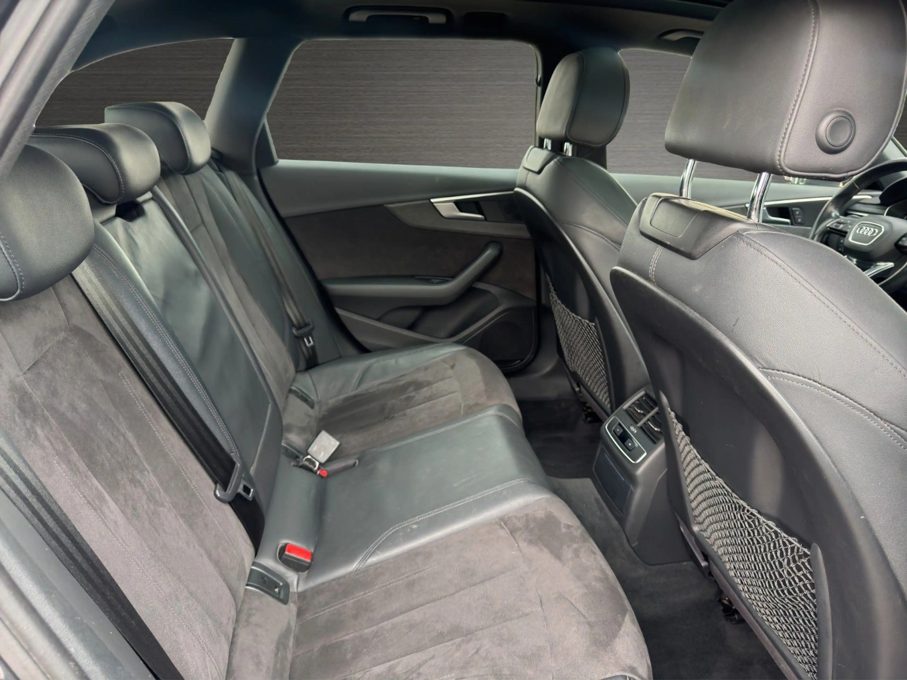 Audi A4 allroad A4 3.0 TDI Allroad Automatik Pano. Kamera Leder — photo 13