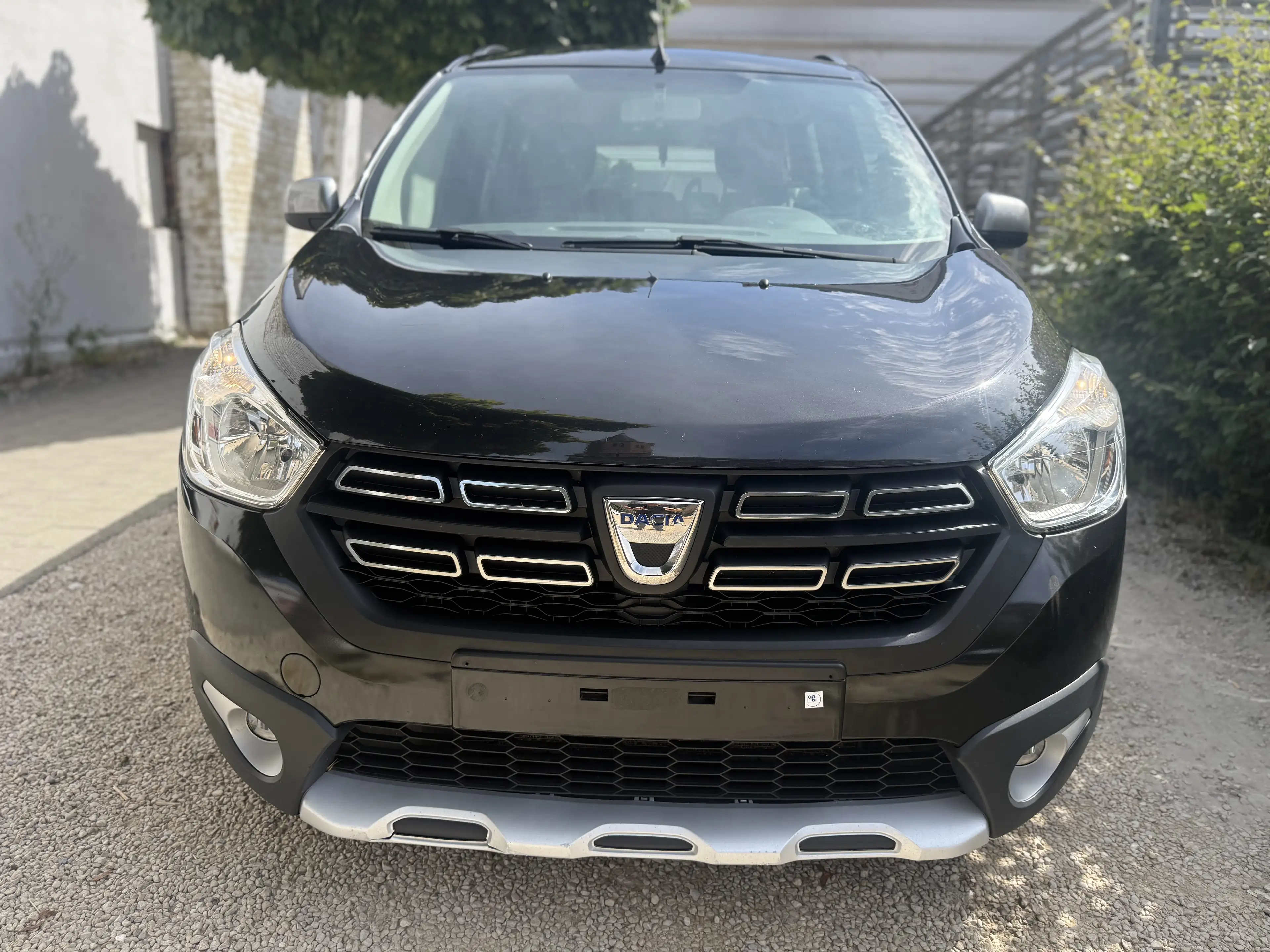 Dacia Lodgy Lodgy Stepway 1.5 Blue dCi 7pl. (EU6d) — photo 2