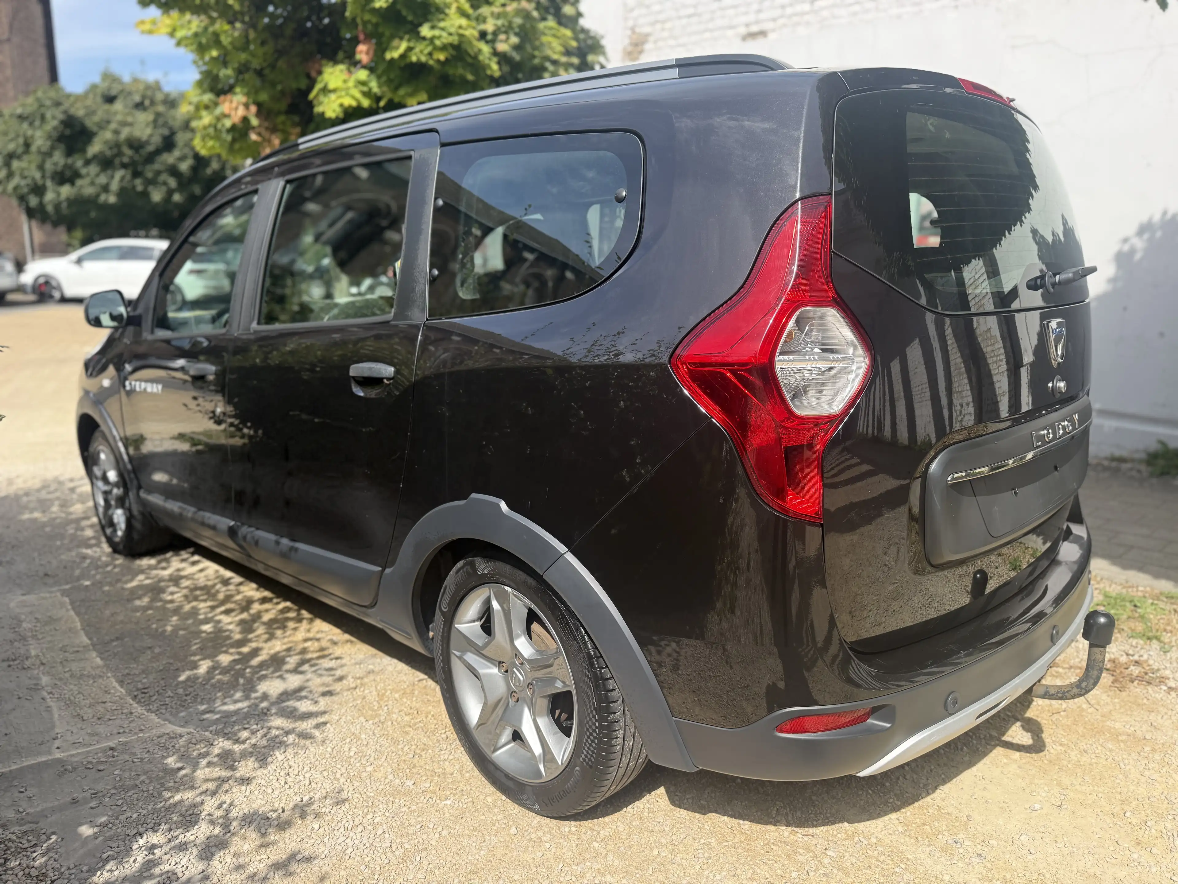 Dacia Lodgy Lodgy Stepway 1.5 Blue dCi 7pl. (EU6d) — photo 4