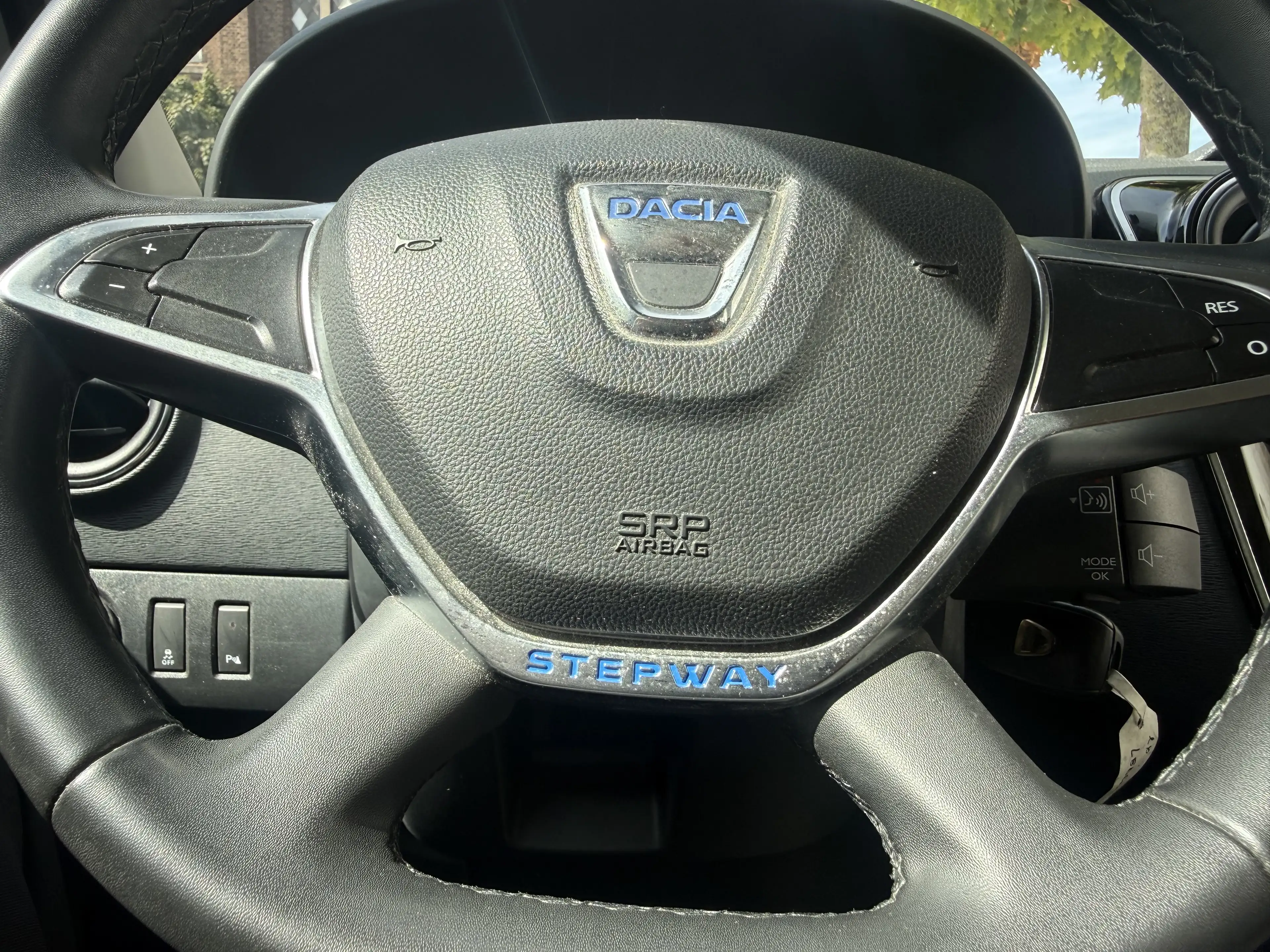 Dacia Lodgy Lodgy Stepway 1.5 Blue dCi 7pl. (EU6d) — photo 10