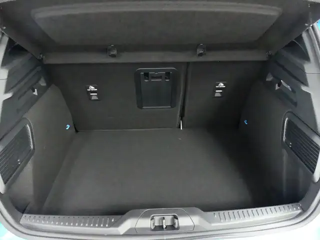 Ford Focus view 4