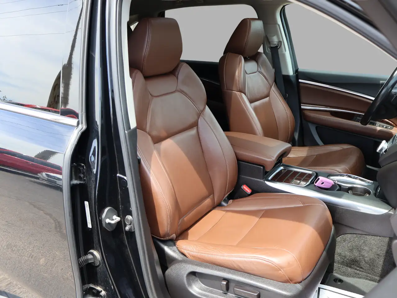 Acura MDX снимка Acura MDX