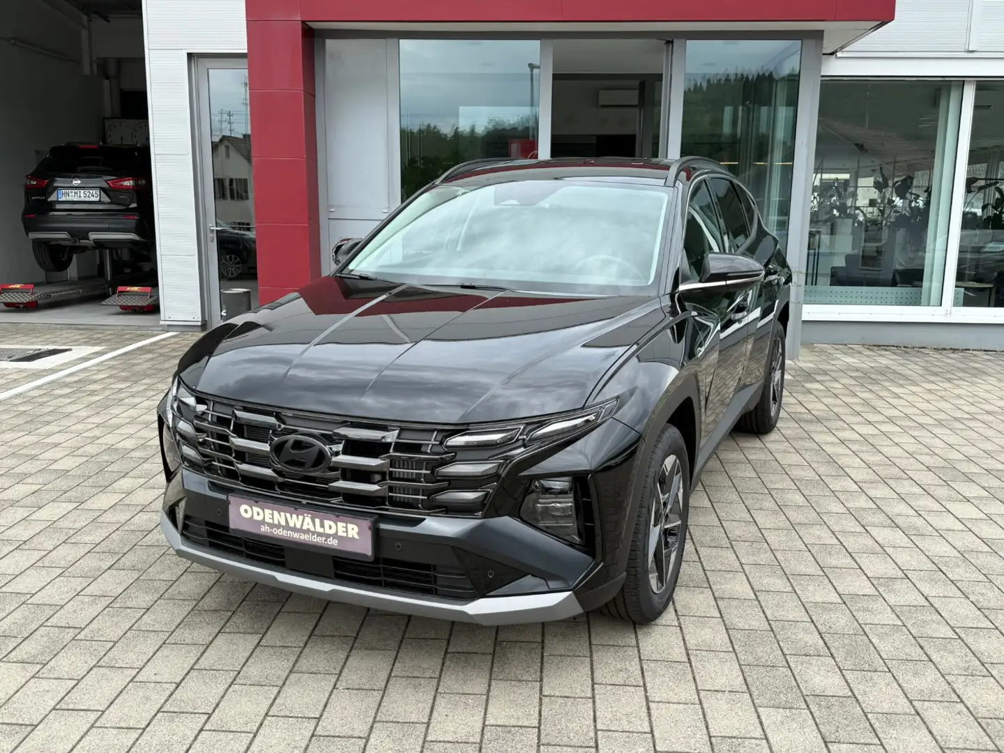 Hyundai TUCSON 1.6 T-GDI Trend Matrix-LED elektr. Heckklappe Negro - 1