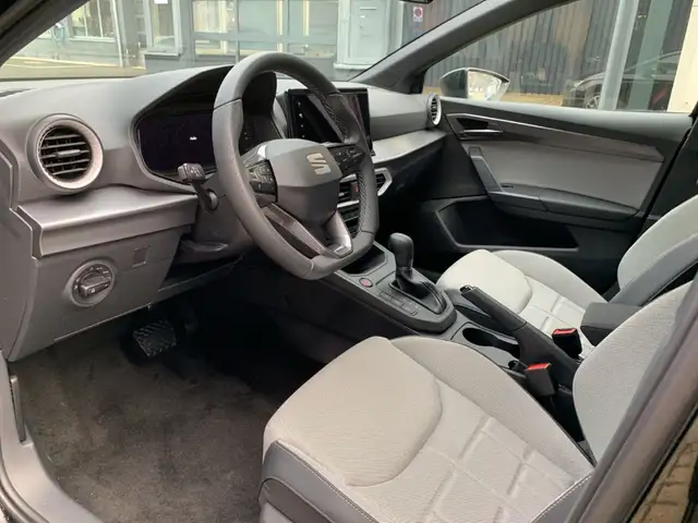 Seat Ibiza view 10