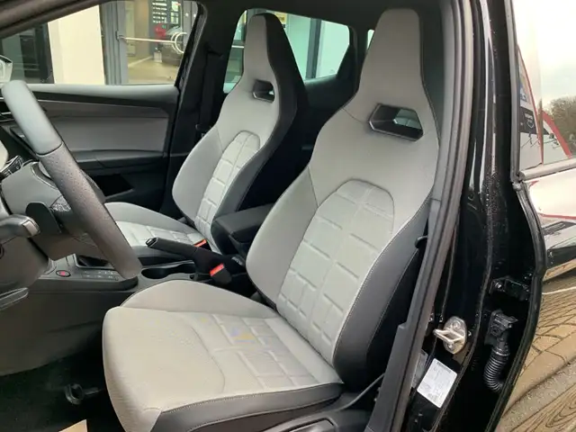 Seat Ibiza view 9