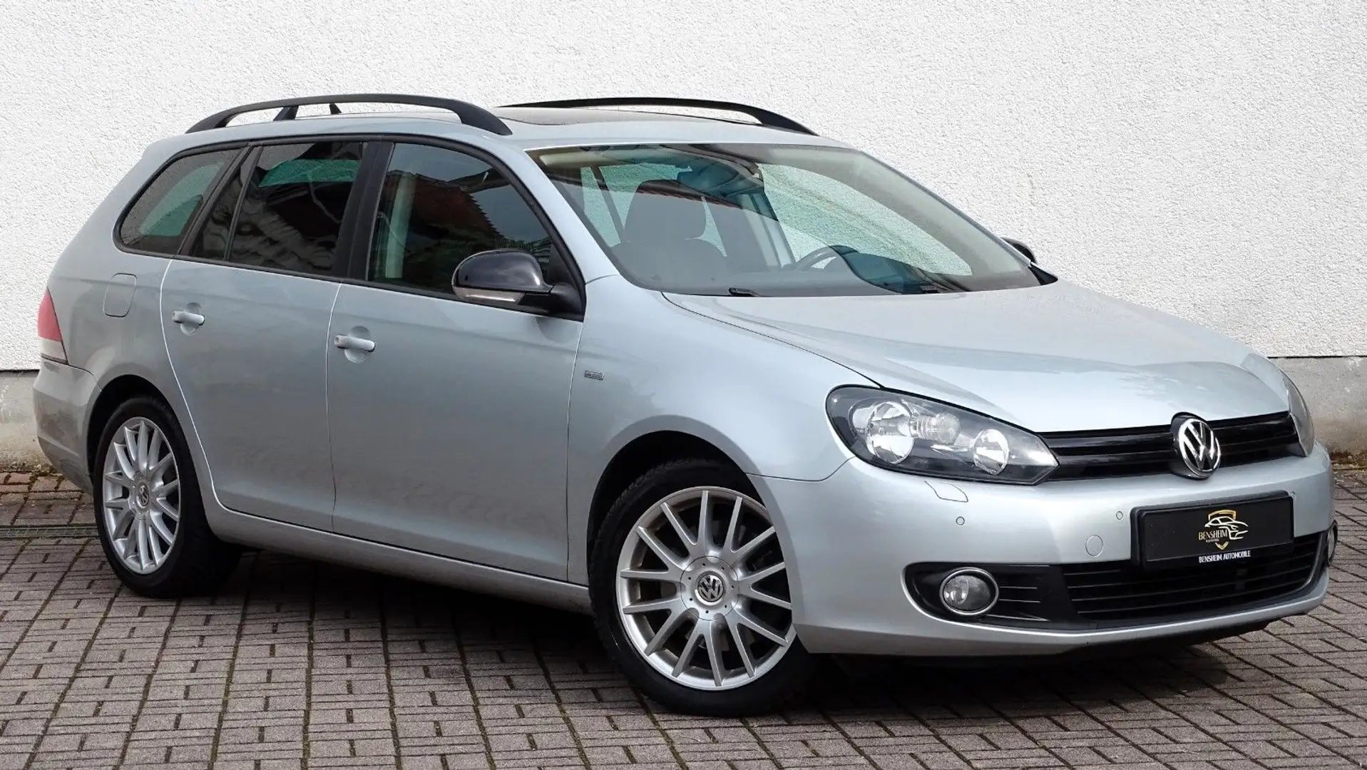 Volkswagen Golf VI Variant Match|Navi|SHZ|PDC|Panorama|2.Hd Silber - 1