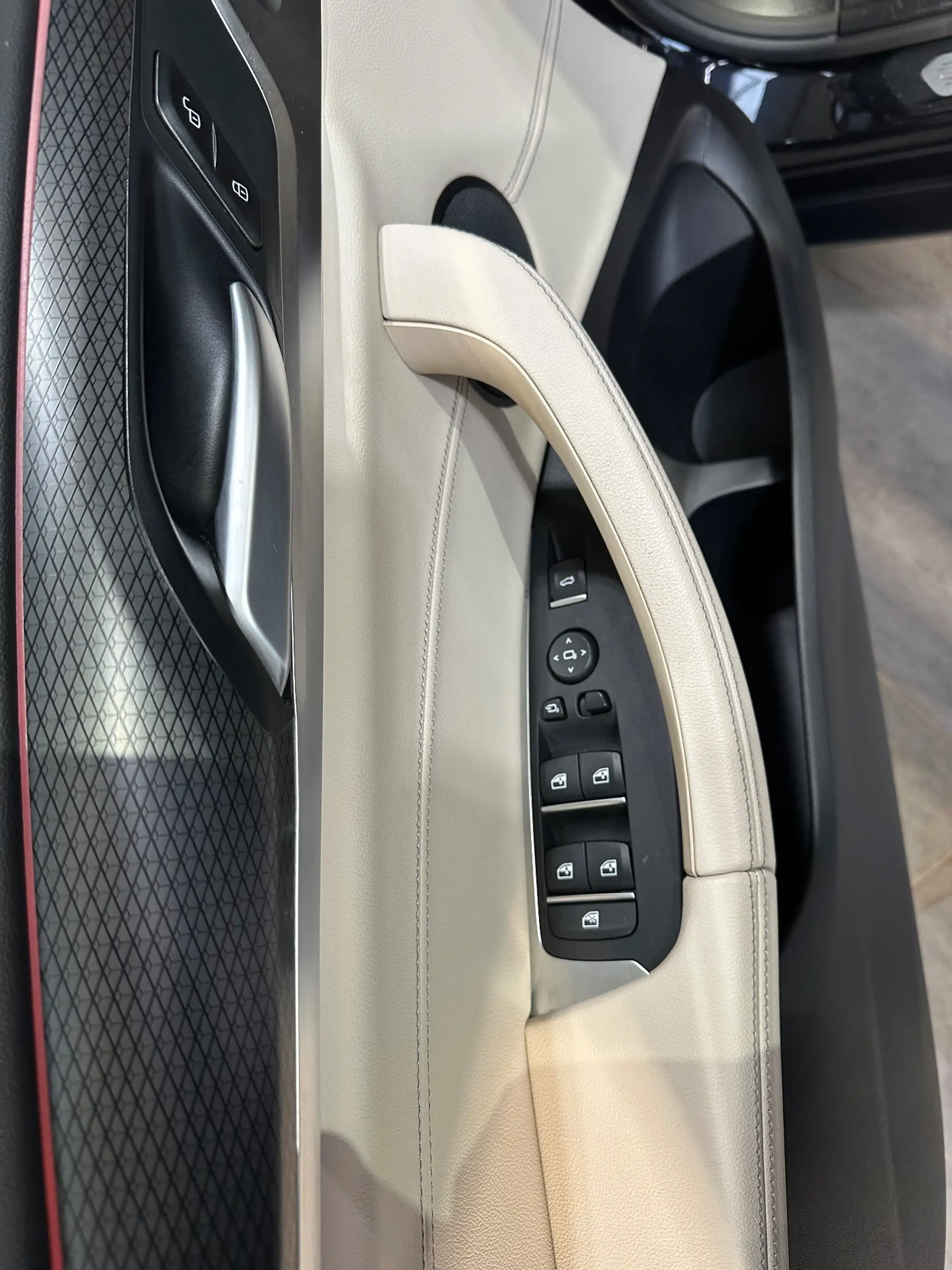 BMW X3 xDrive20d M-Sport NAV+LED+AHK+HUD+ALARM+19ZO+1HD — photo 9