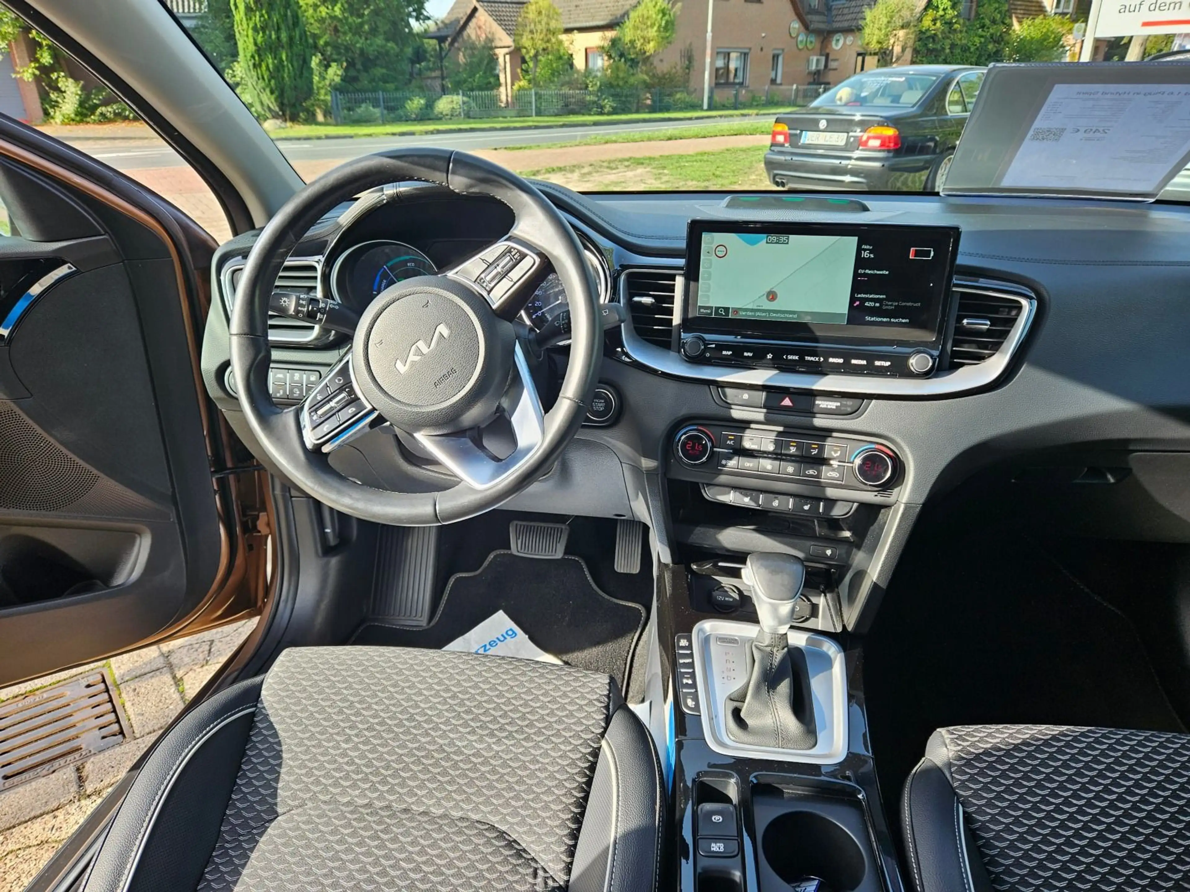 Kia XCeed Xceed 1.6 Plug-in Hybrid Spirit — photo 12