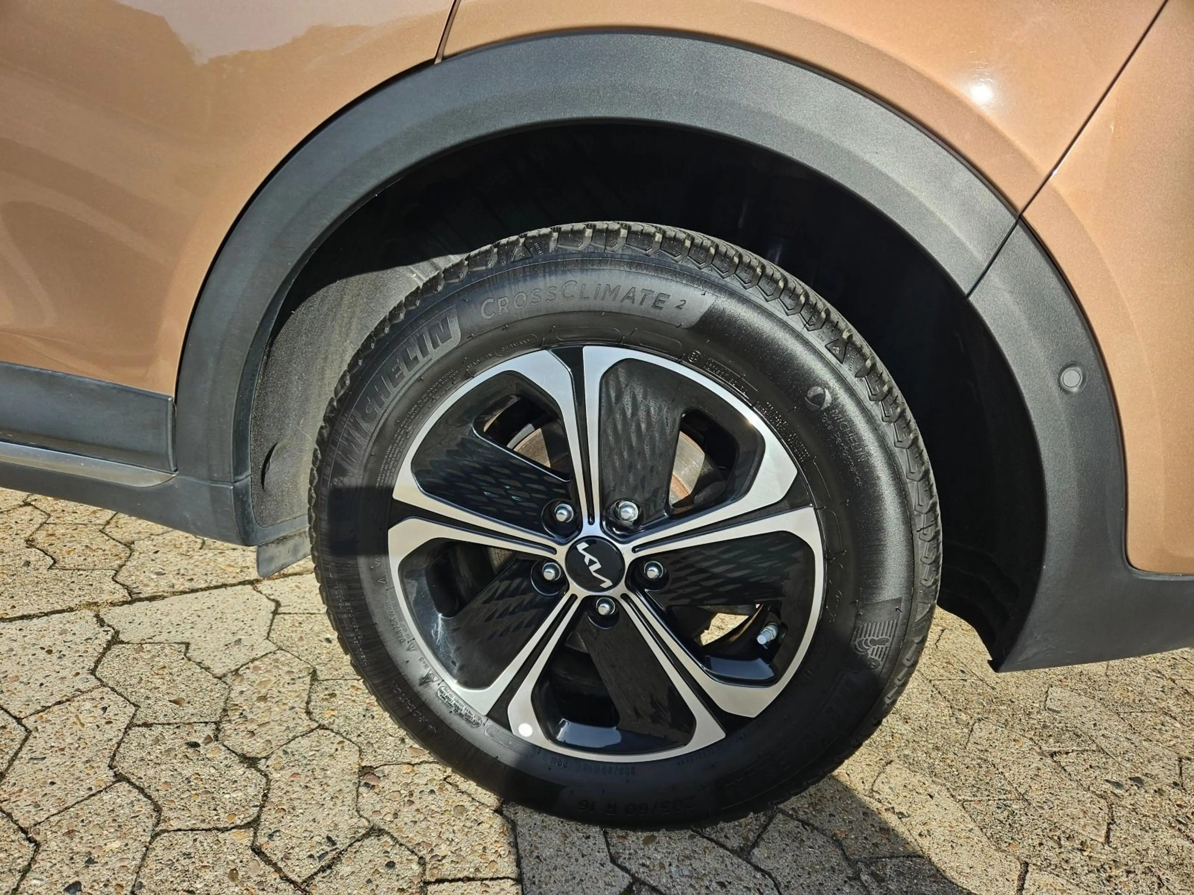 Kia XCeed Xceed 1.6 Plug-in Hybrid Spirit — photo 7