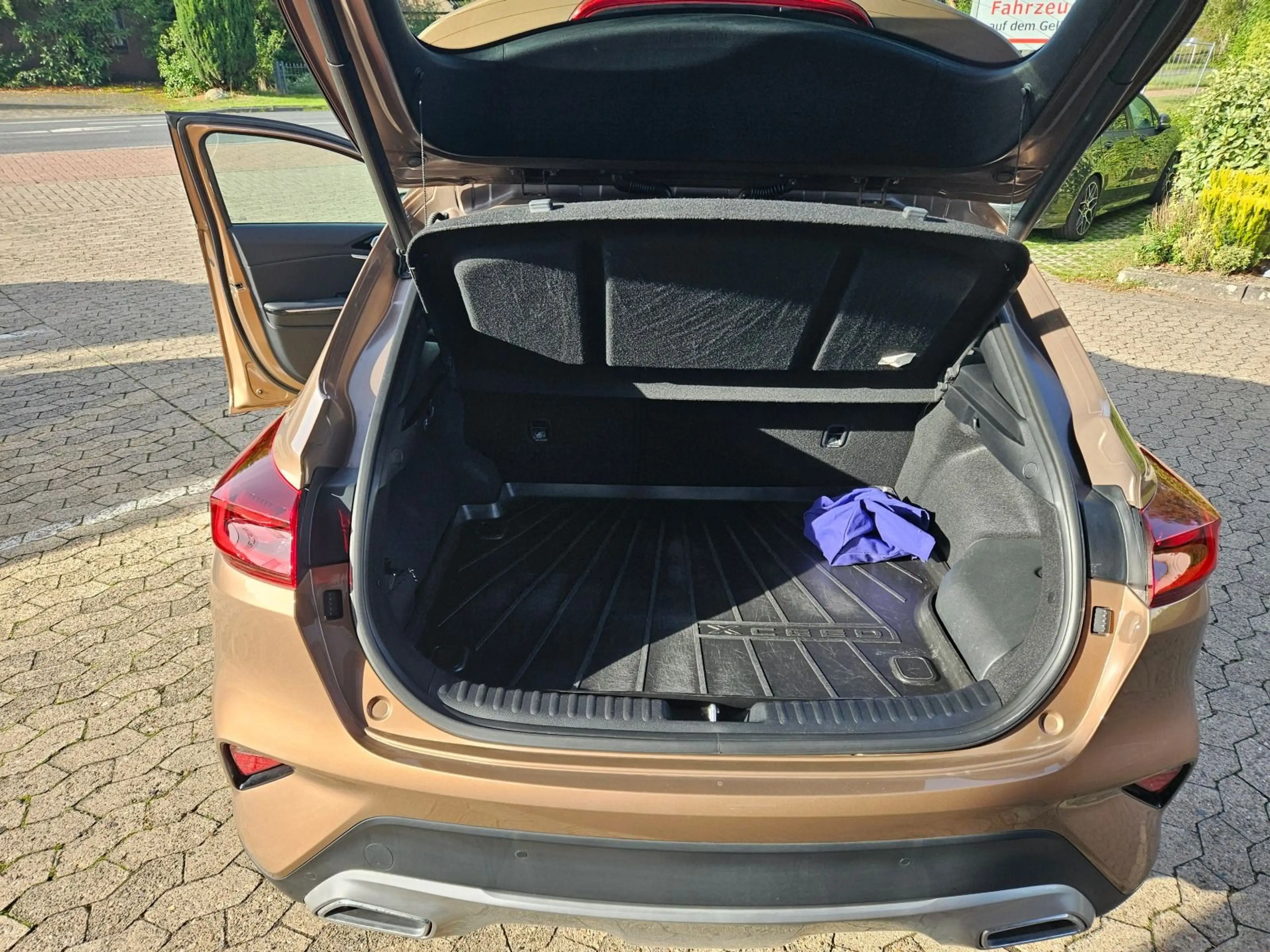 Kia XCeed Xceed 1.6 Plug-in Hybrid Spirit — photo 8