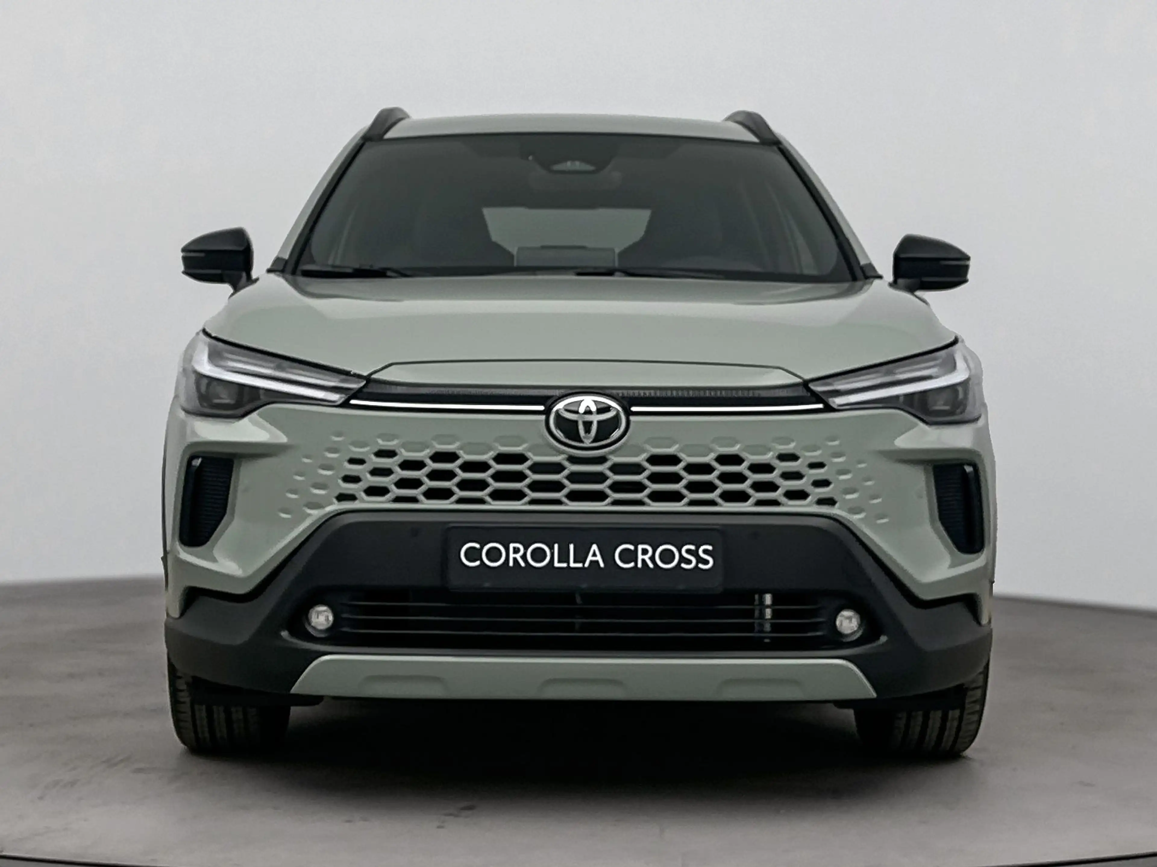 Toyota Corolla Cross Hybrid 140 Dynamic | Apple Carplay & Android Auto — photo 12