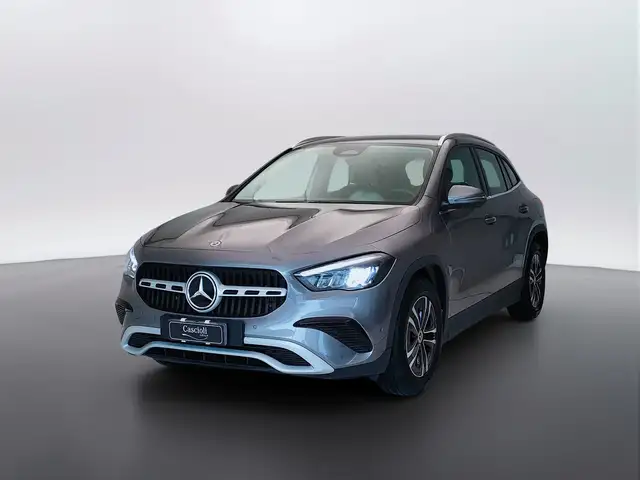Mercedes-Benz GLA 180 180 d Advanced auto