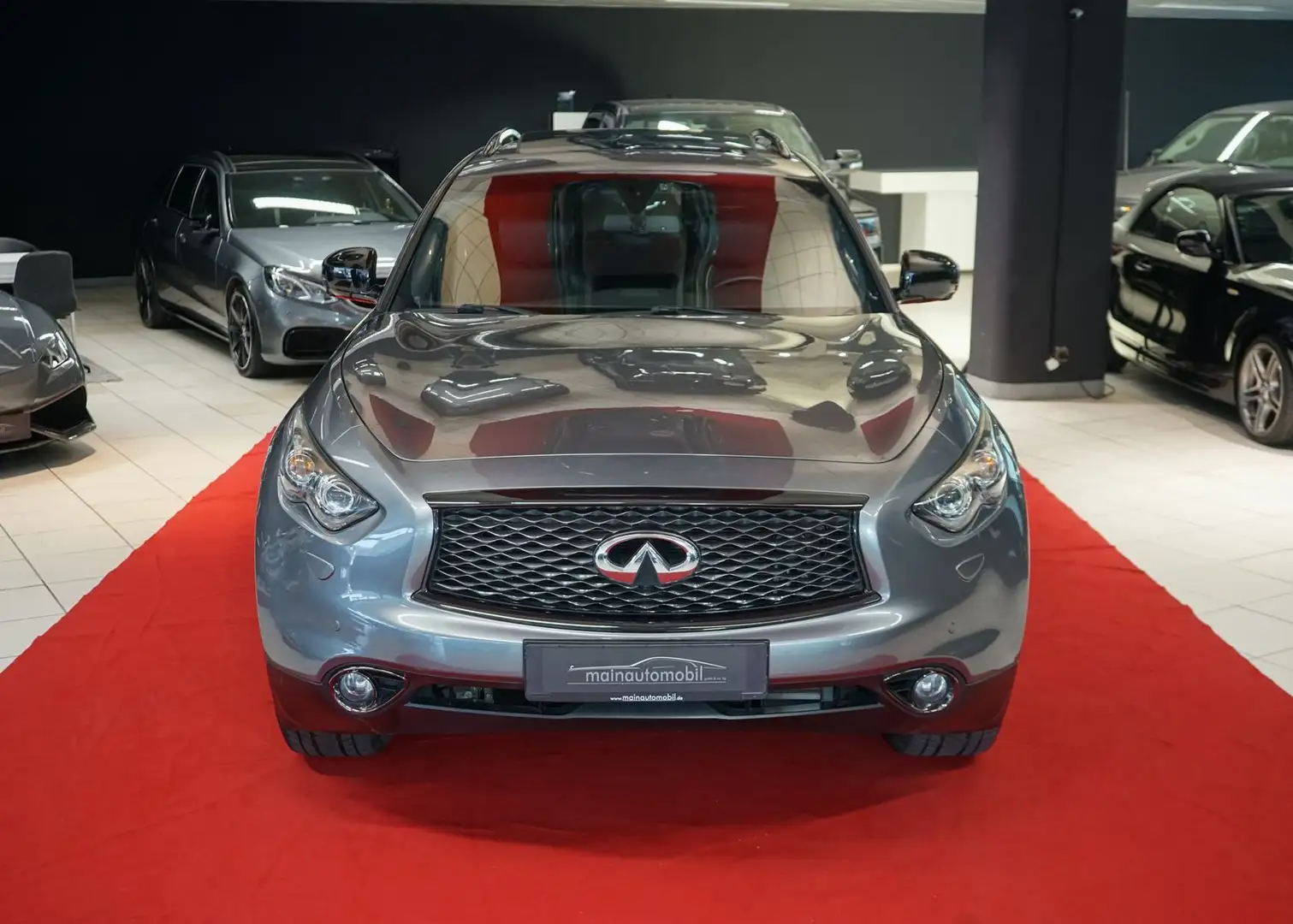Infiniti QX70 3.7 1.HAND AHK ACC Leder Keyless Pan Сірий - 2