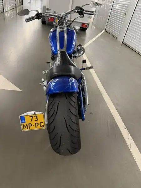 Harley-Davidson Rocker C - foto 2