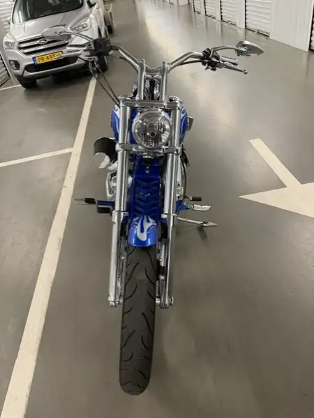 Harley-Davidson Rocker C - foto 4