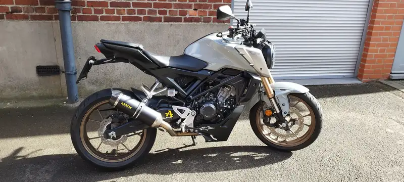 Honda CB 125 - foto 4
