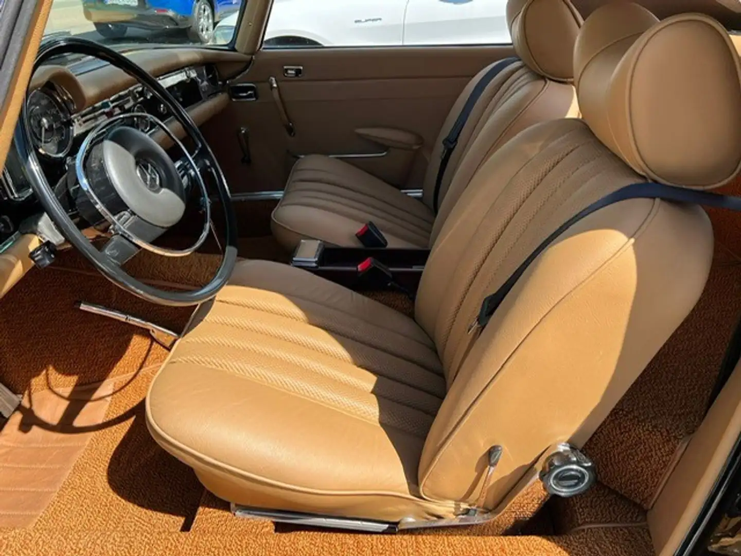 Mercedes-Benz 280 SL Schalter *Top Restauration* Schwarz - 2