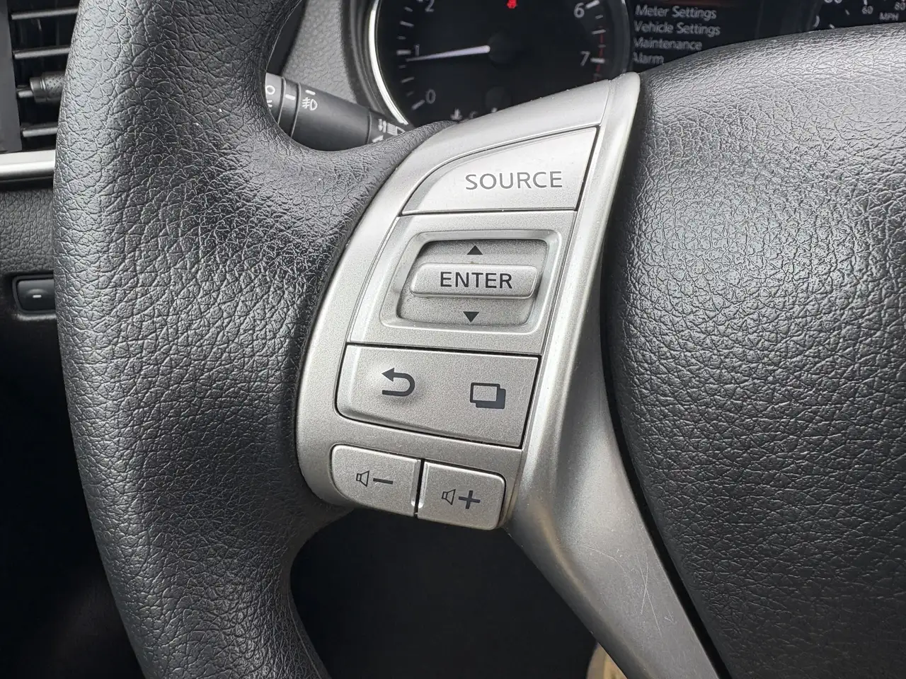 Nissan Rogue fotografie Nissan Rogue