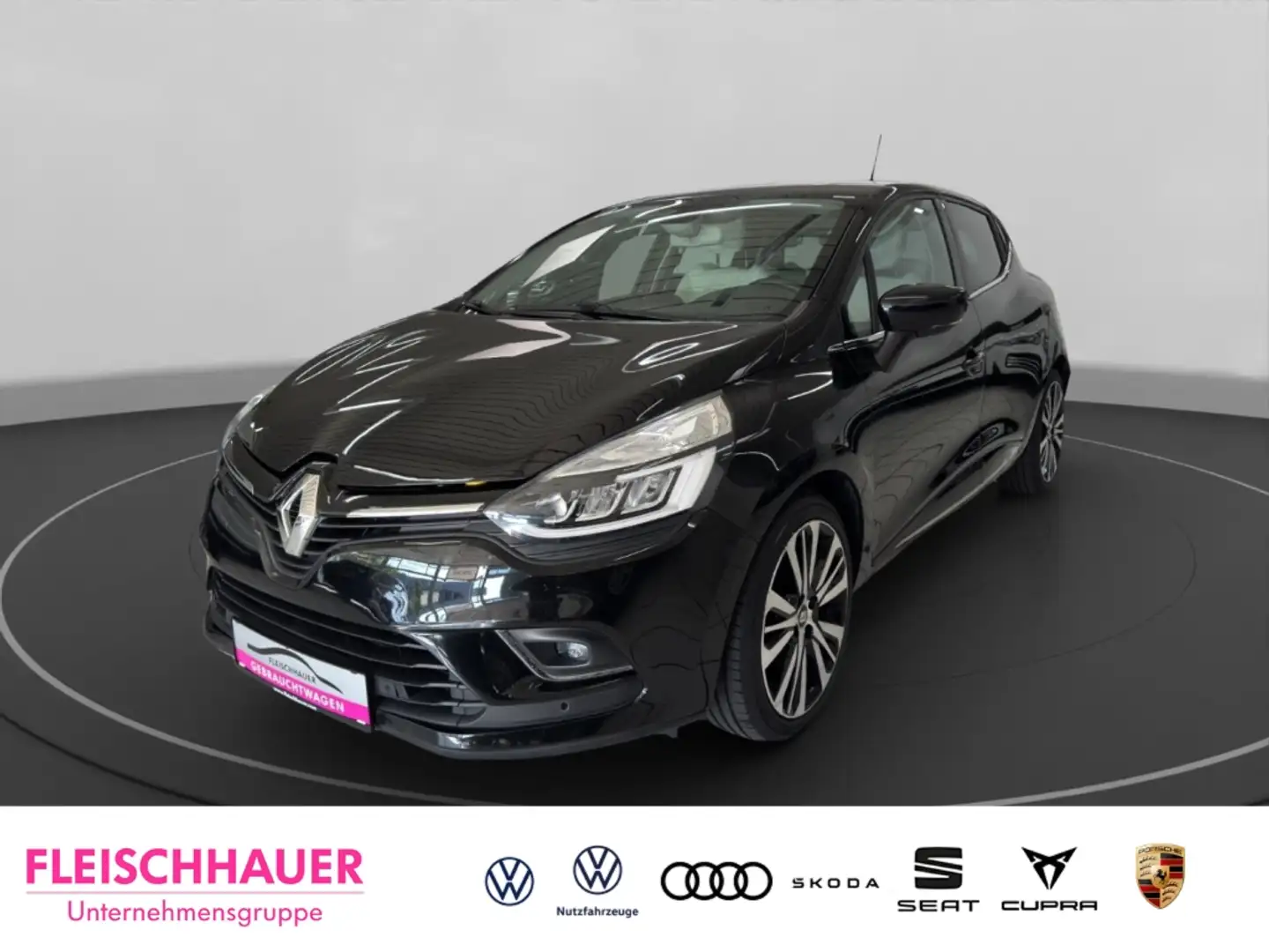 Renault Clio Initiale Paris 1.2 LED+PDC V&H+RFK+SZH+LEDER+NAVI+ Schwarz - 1