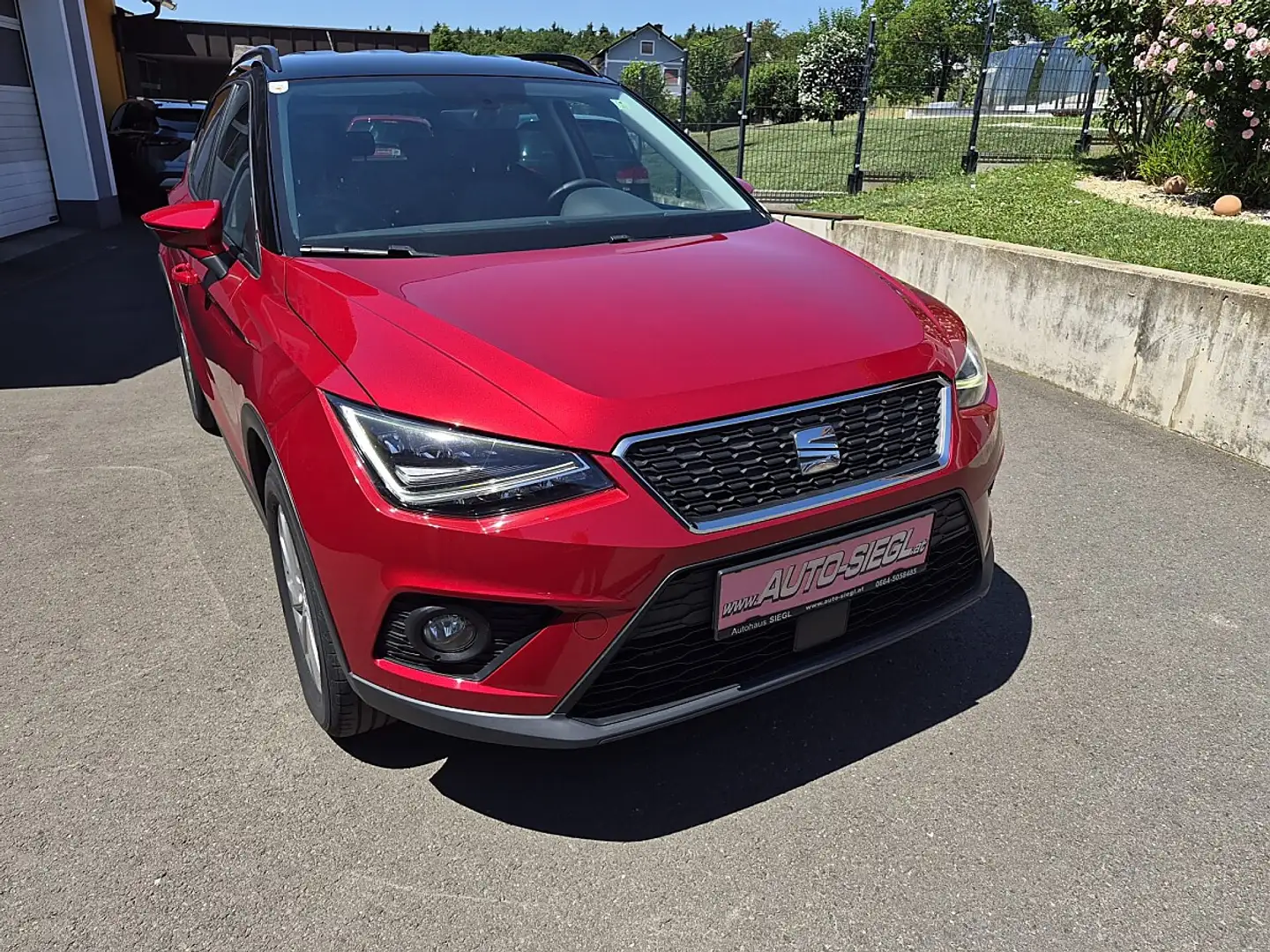 SEAT Arona 1,6 TDI Style Rot - 2