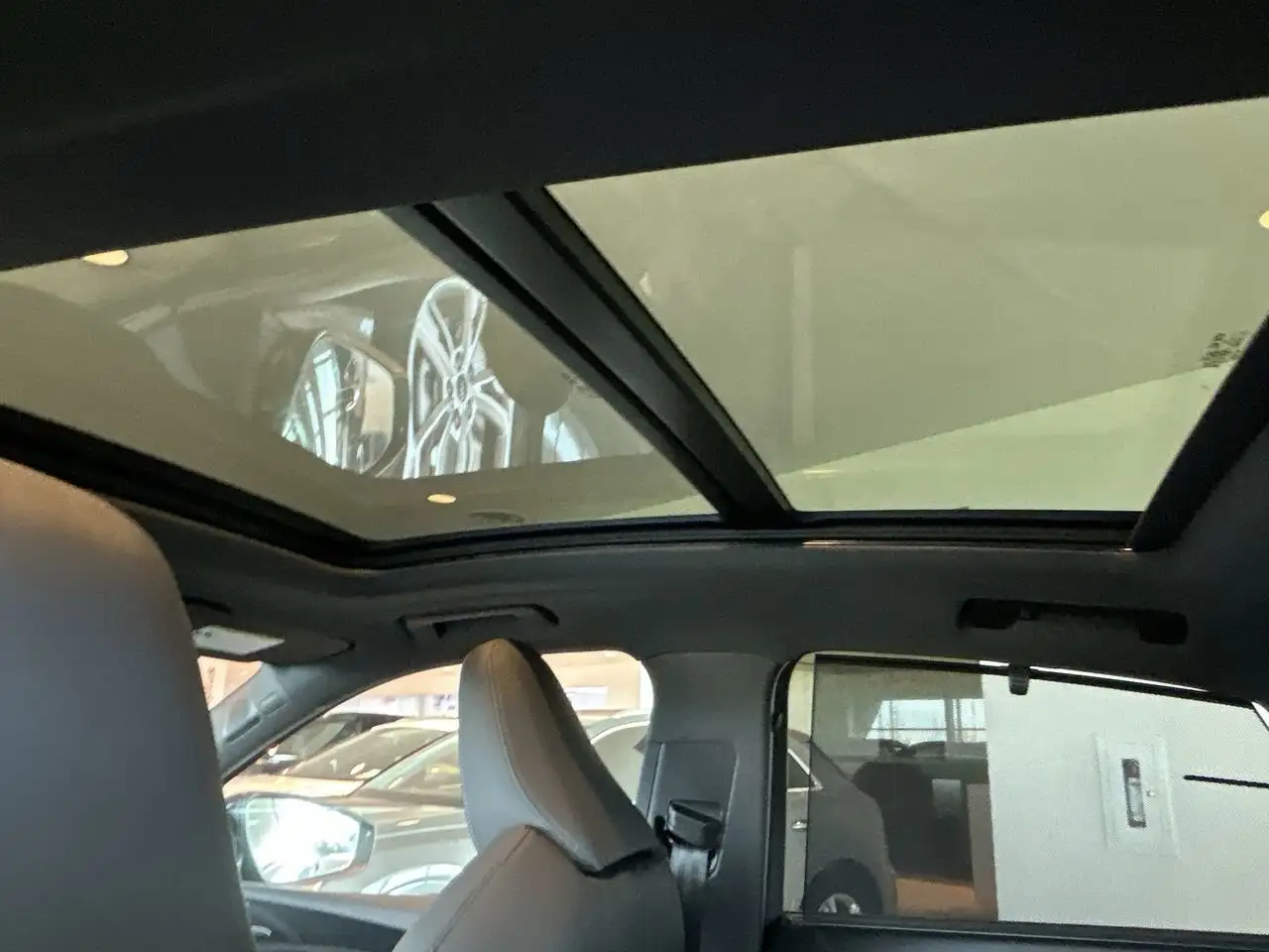 Audi SQ5 снимка Audi SQ5