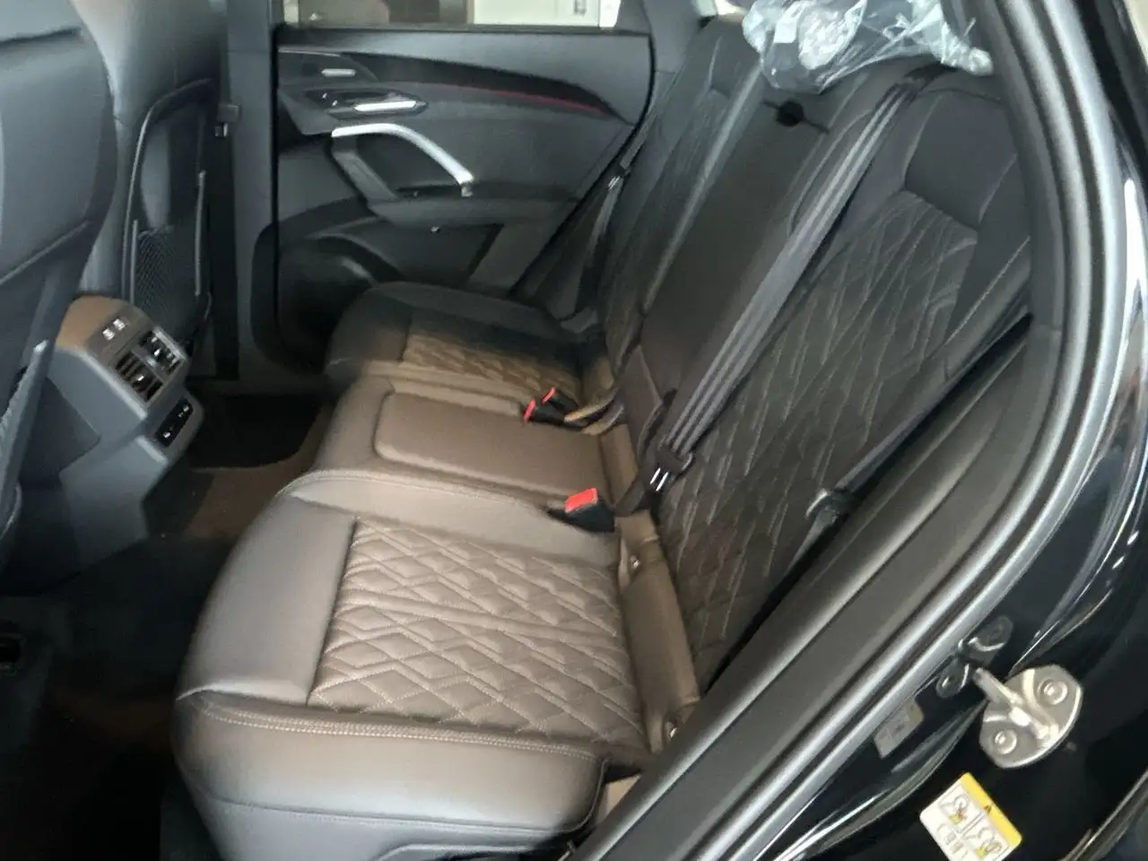 Audi SQ5 снимка Audi SQ5