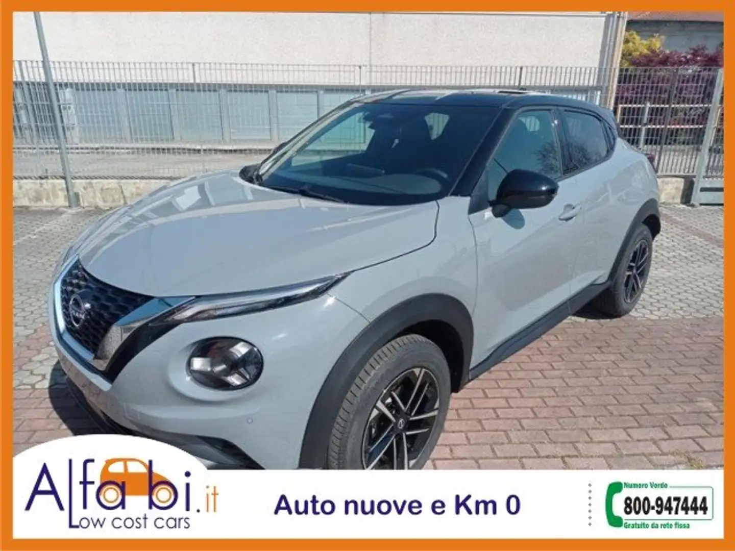 Nissan Juke 1.0 DIG-T 114CV 2WD N-Connecta Grigio - 2