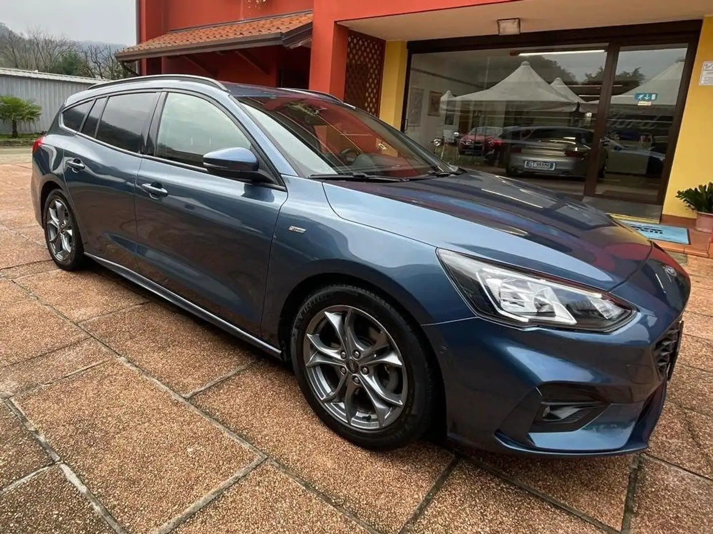 Ford Focus Focus SW 1.5 ecoblue ST-Line Co-pilot Blu/Azzurro - 2