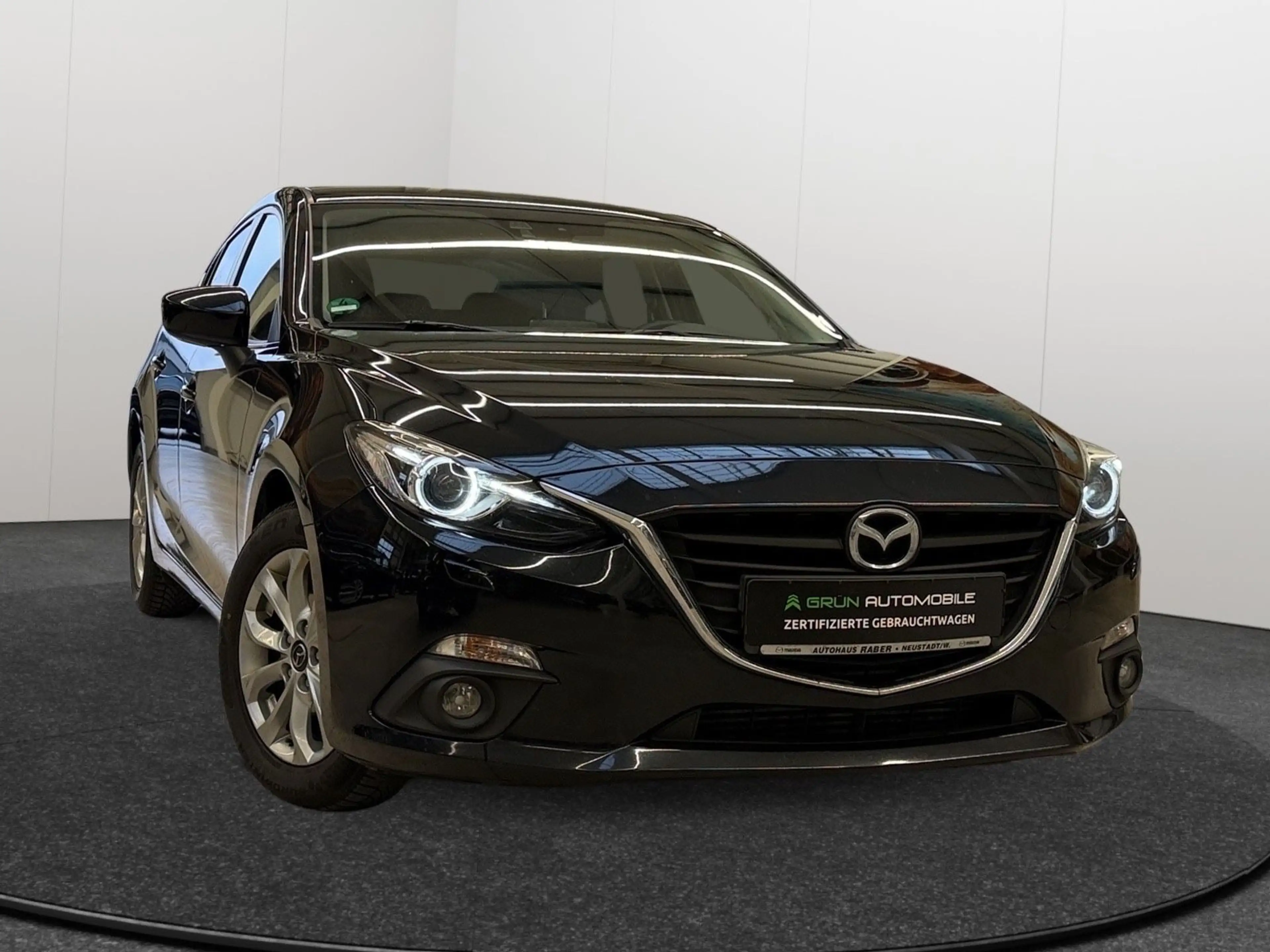 Mazda 3 Lim. Nakama/Alcantara/Kamera/Export