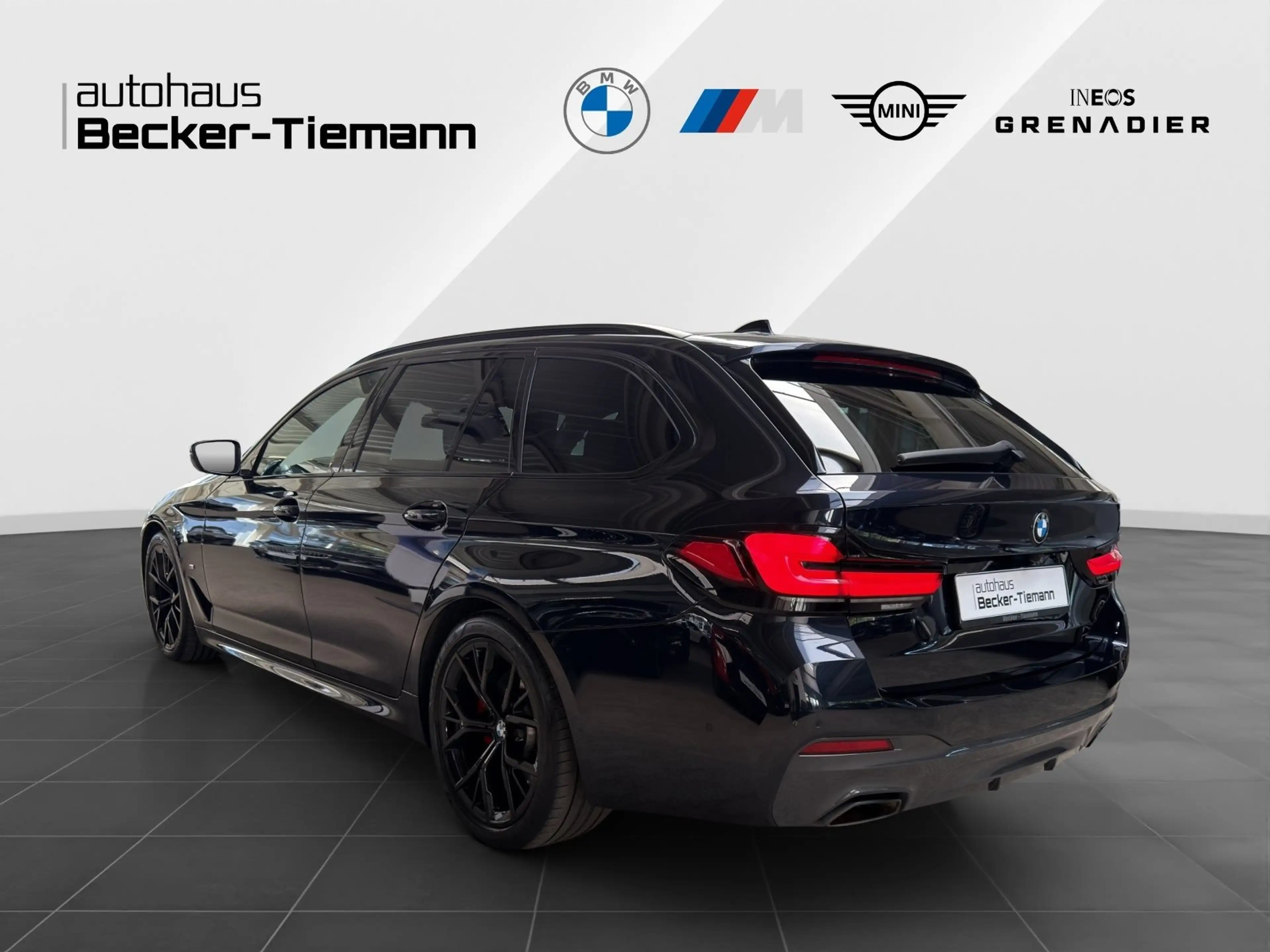 BMW 540 d xDrive Touring M Sport PRO/Head-Up/Laser/DAPro — photo 4