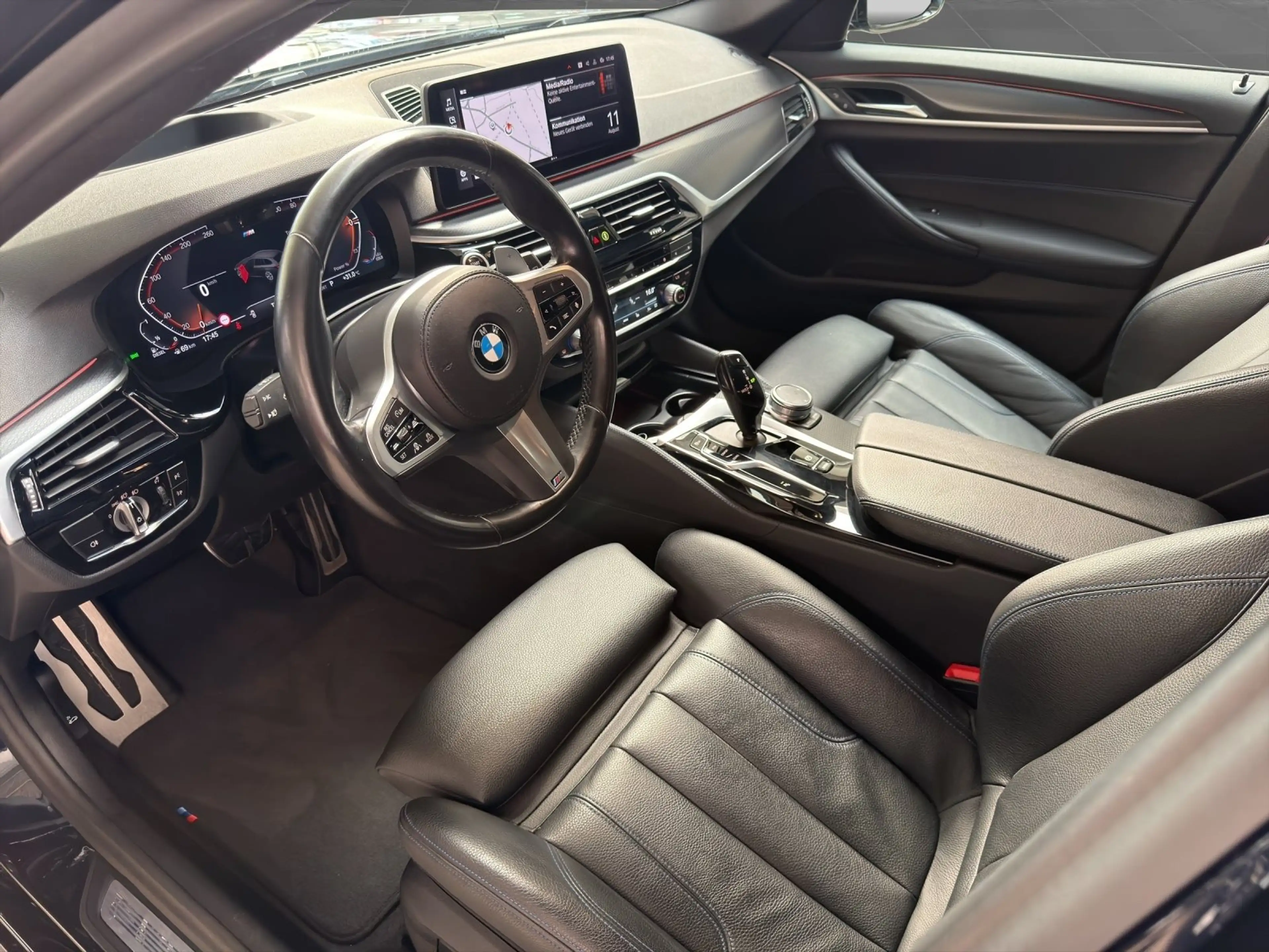BMW 540 d xDrive Touring M Sport PRO/Head-Up/Laser/DAPro — photo 10