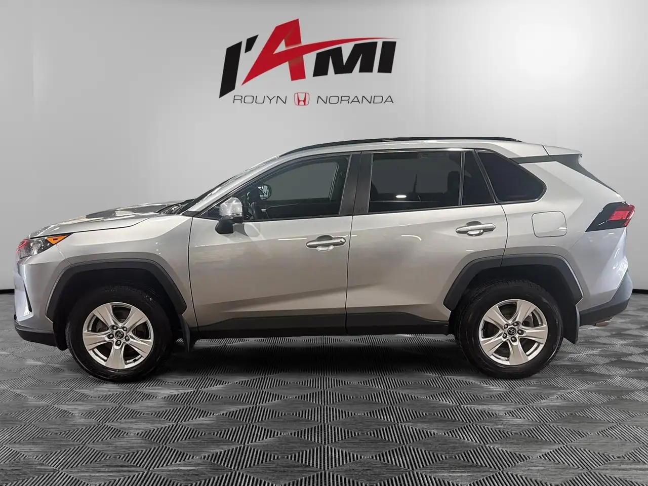 Toyota RAV 4 photo Toyota RAV 4