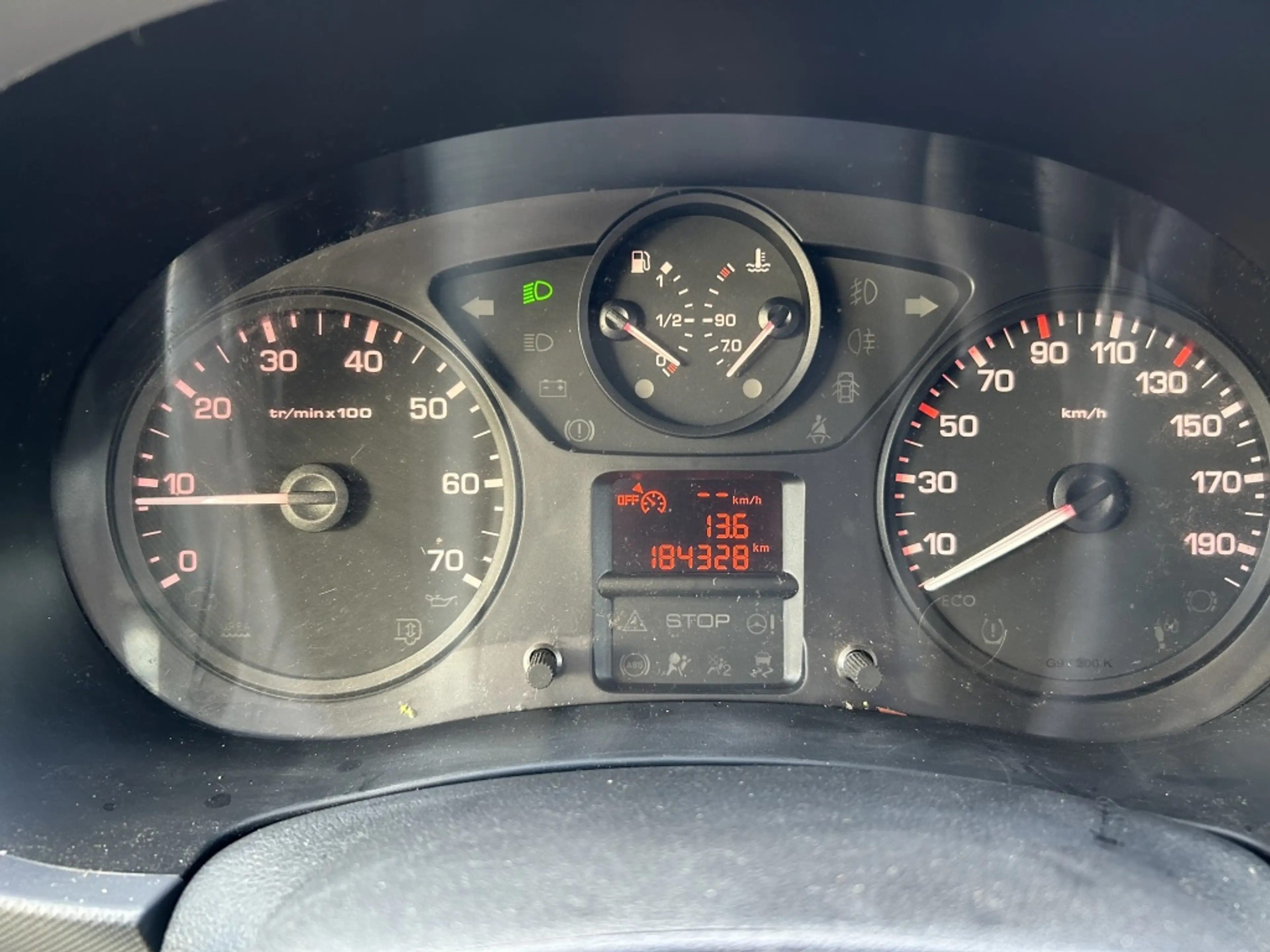 Peugeot Partner 120 1.6 BlueHDi airco — photo 13