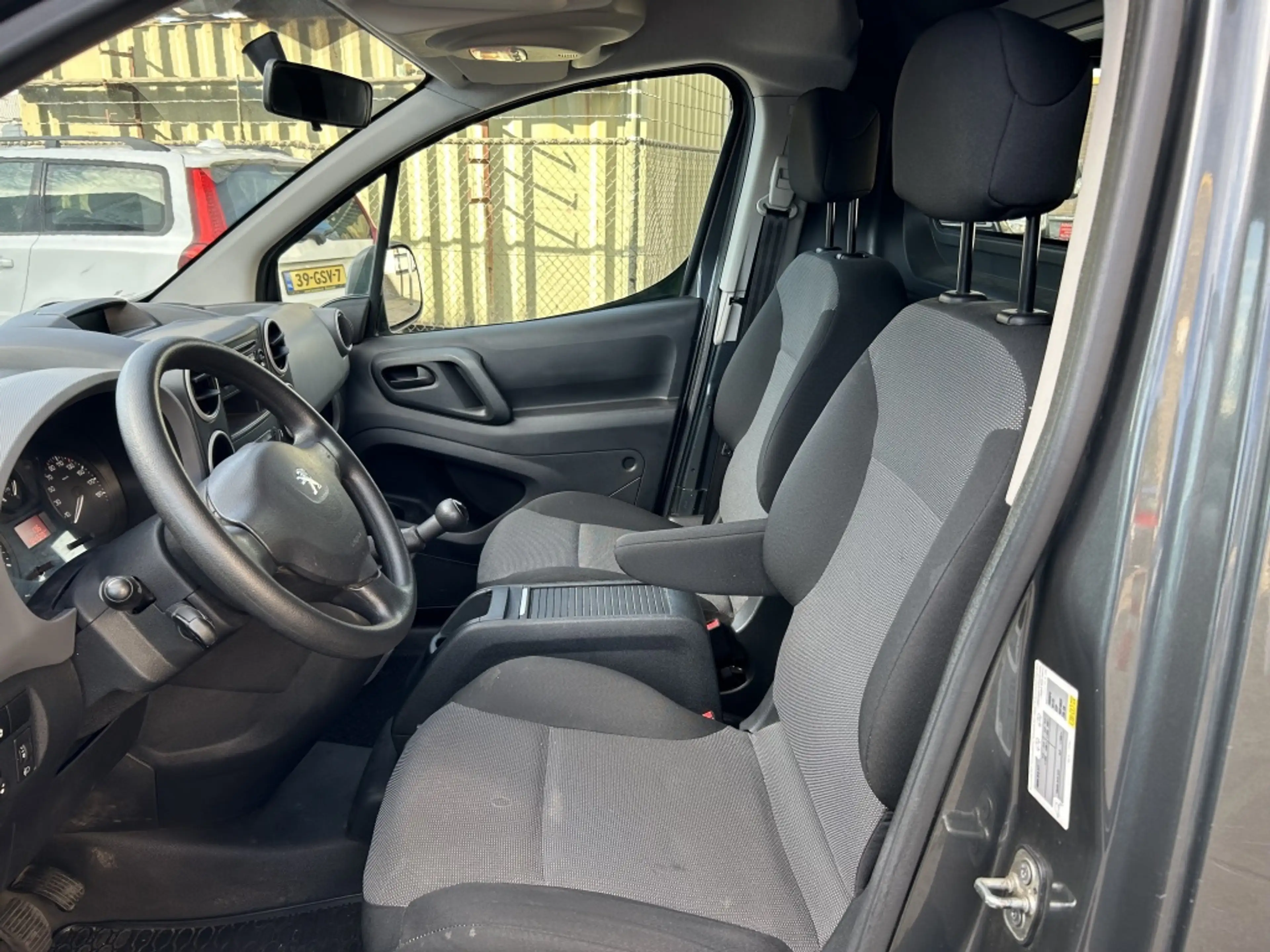 Peugeot Partner 120 1.6 BlueHDi airco — photo 10