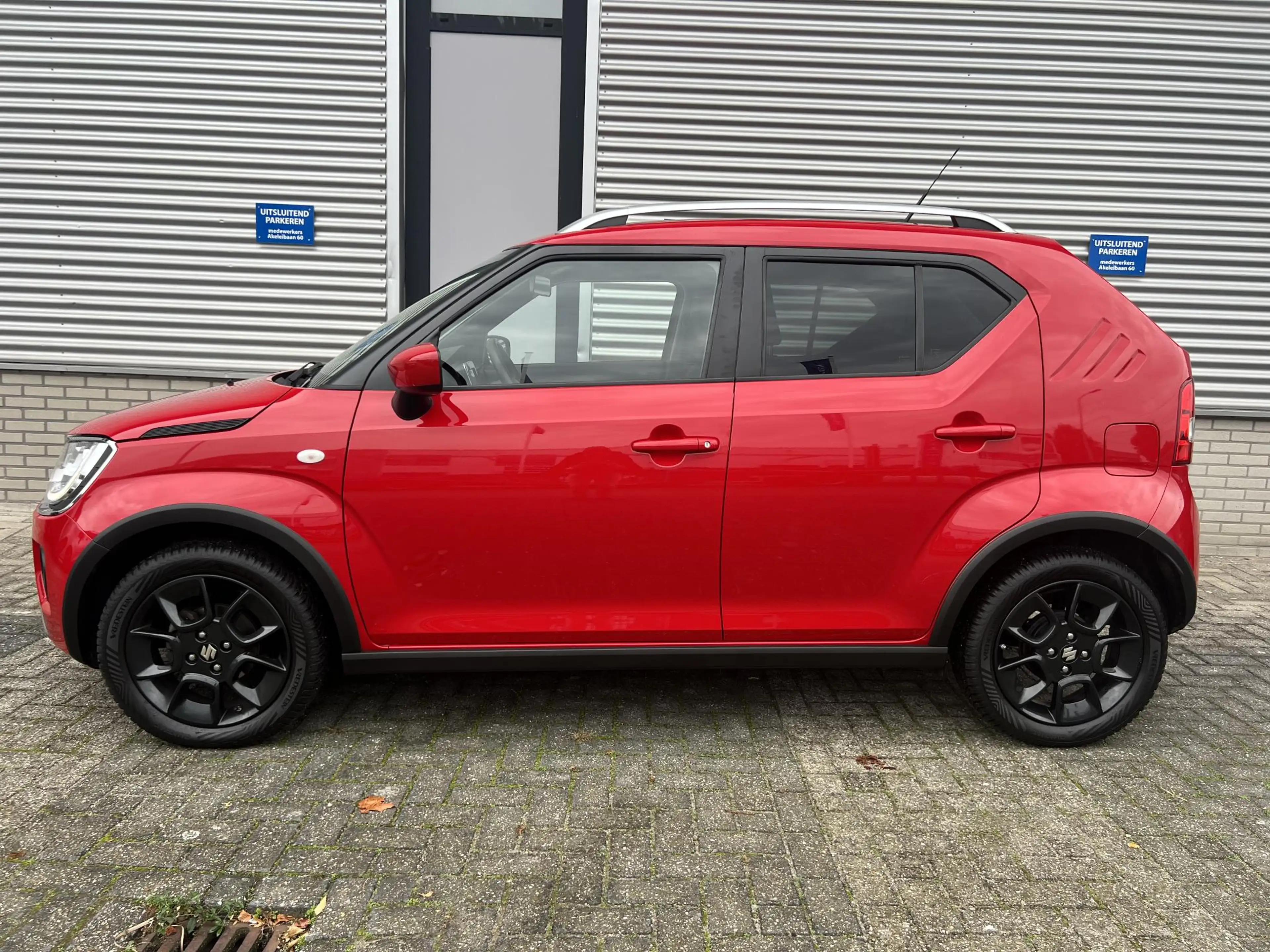 Suzuki Ignis 1.2 Smart Hybrid Select Automaat | Trekhaak | All — photo 3