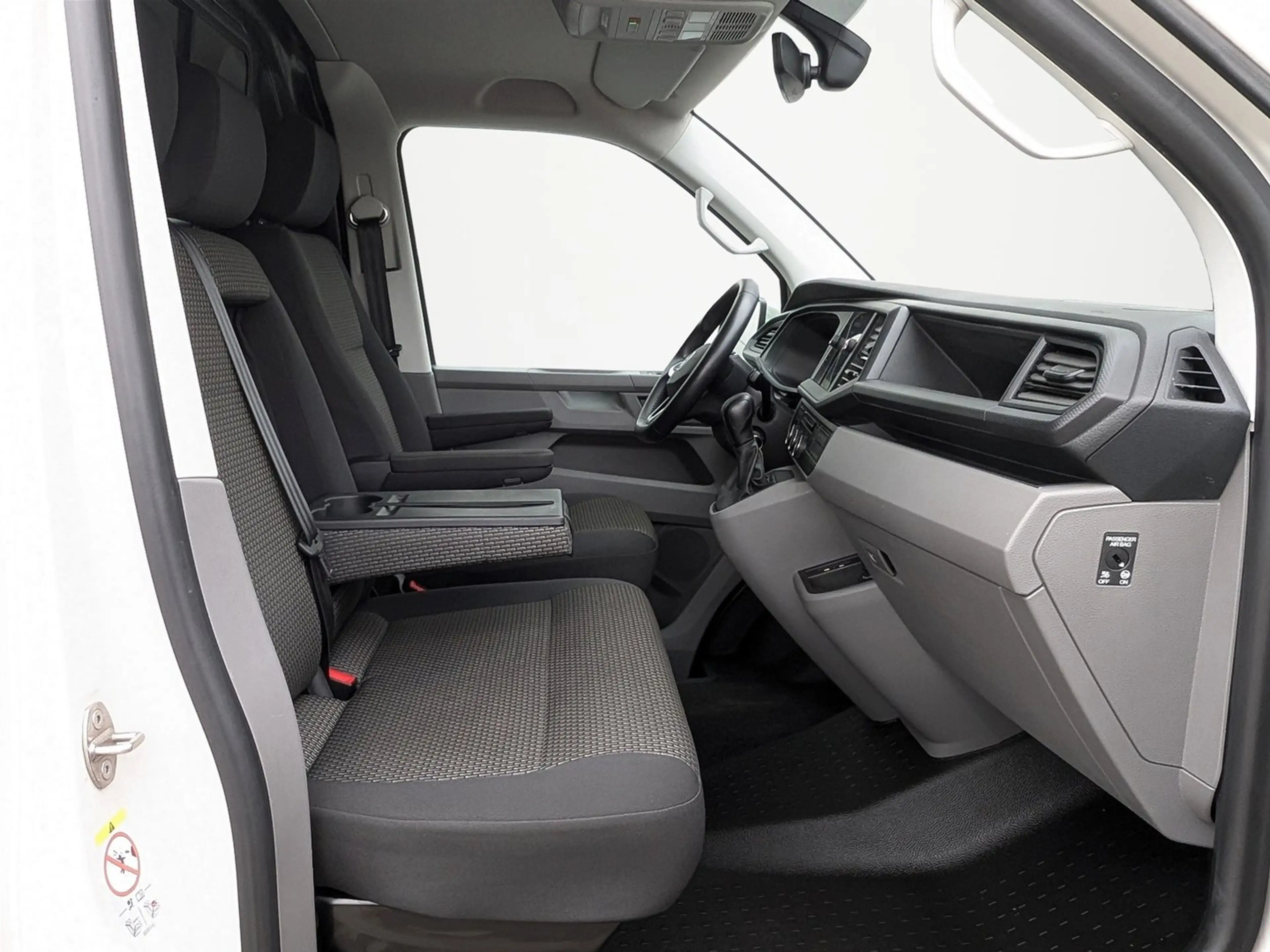 Volkswagen T6.1 Transporter VW T6.1 T6.1 Kastenwagen LR TDI — photo 13