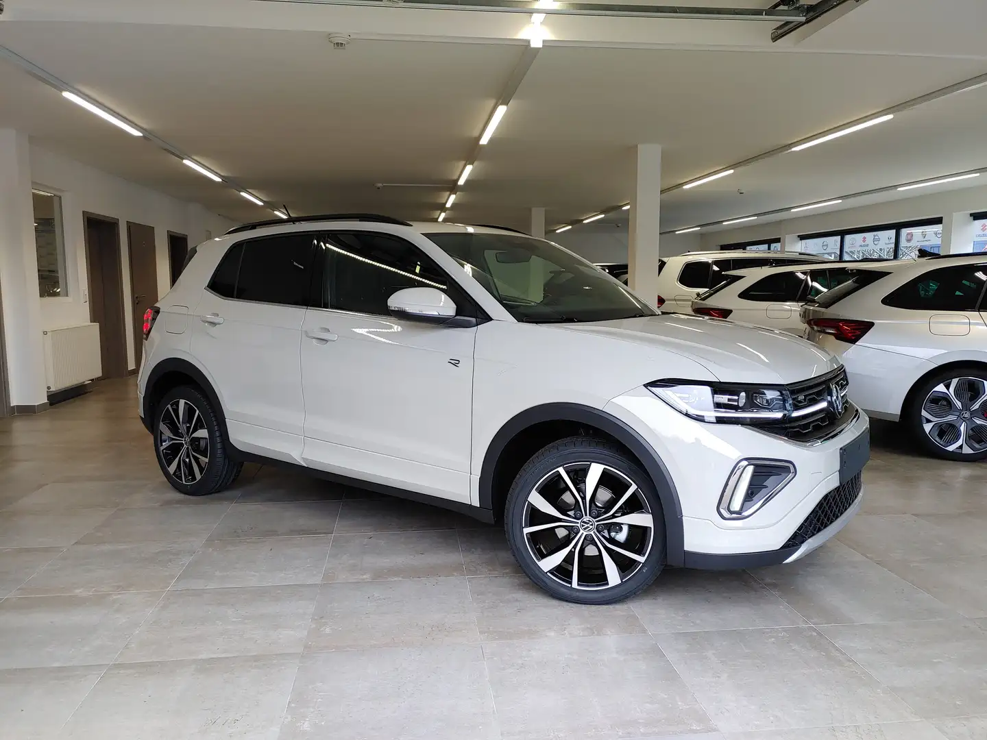 Volkswagen T-Cross 1.5 TSI DSG R-Line AHK/Matrix/Ready2Disc/Kamera Grau - 1