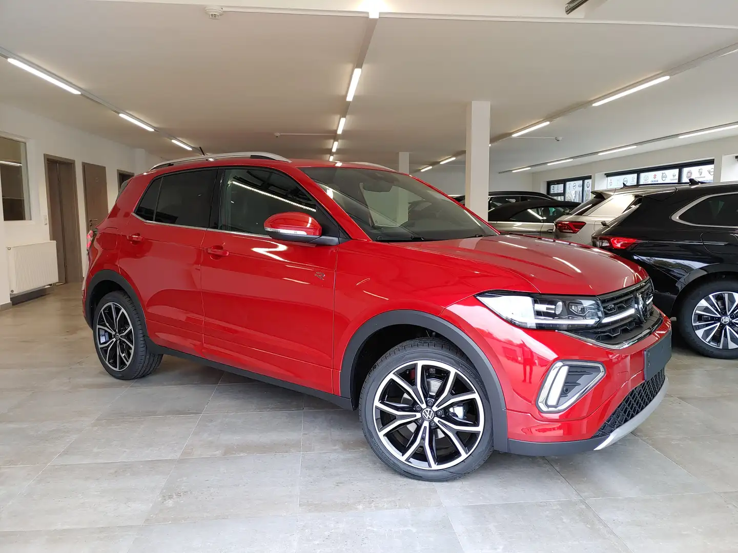 Volkswagen T-Cross 1.5 TSI DSG R-Line AHK/Matrix/Ready2Disc/Kamera Rot - 1