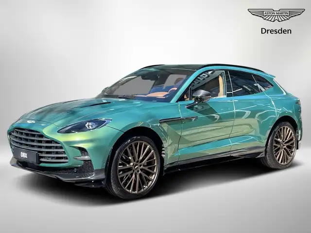 Aston Martin DBX 707 MY25 Full Carbon
