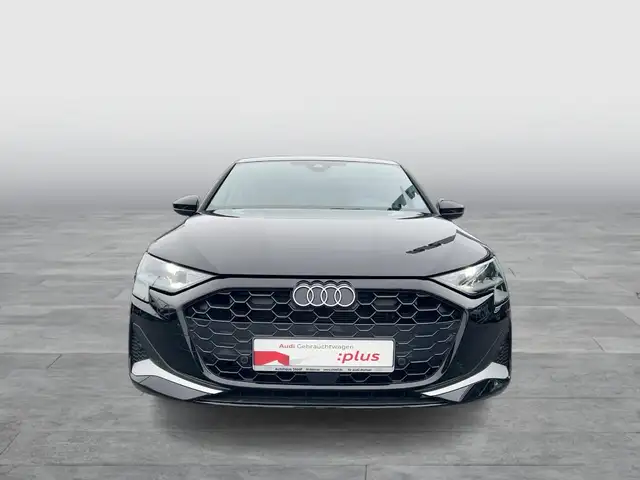 Audi A3 view 8