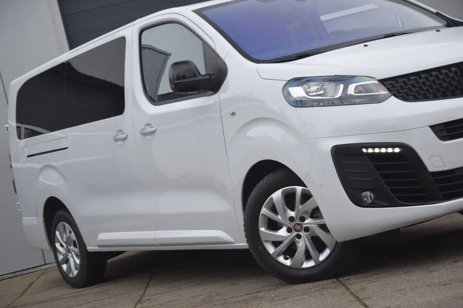 Fiat Scudo DC 2.0 MultiJet L3H1 Automaat / Trekhaak / Climate Wit - 2