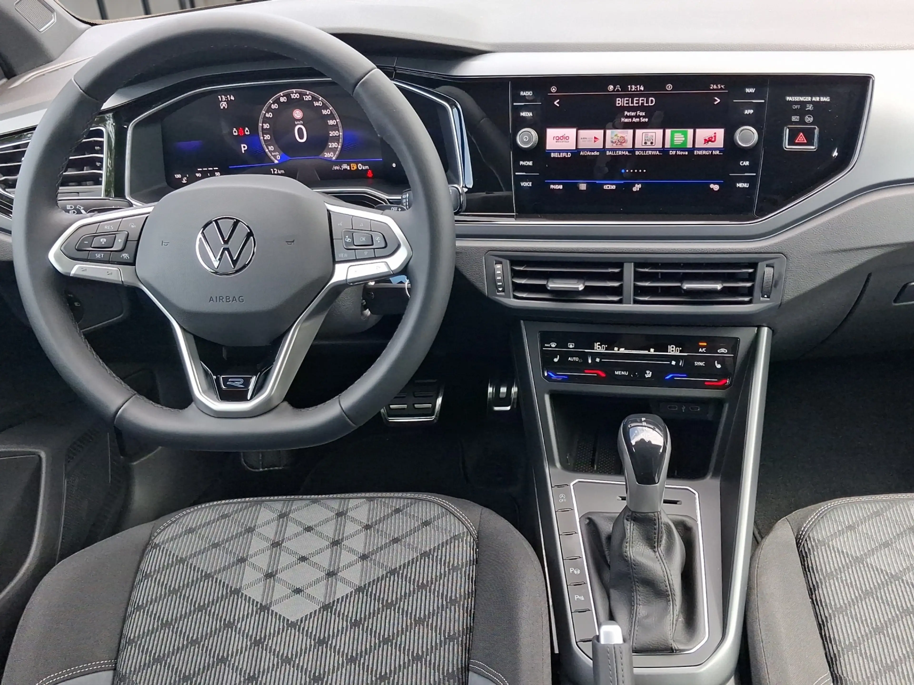 Volkswagen Polo R-Line 1,0 l TSI 85 kW (116 PS) 7-Gang-Doppelku... — photo 7