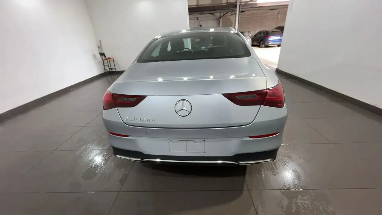 Mercedes-Benz CLA 180 CLA 180d Luxury Line auto 5